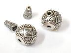1 Guru bead set - Large size 14 mm x 15 mm Tibetan silver 3 hole Guru Bead with column bead dotted floral heart design - GB059