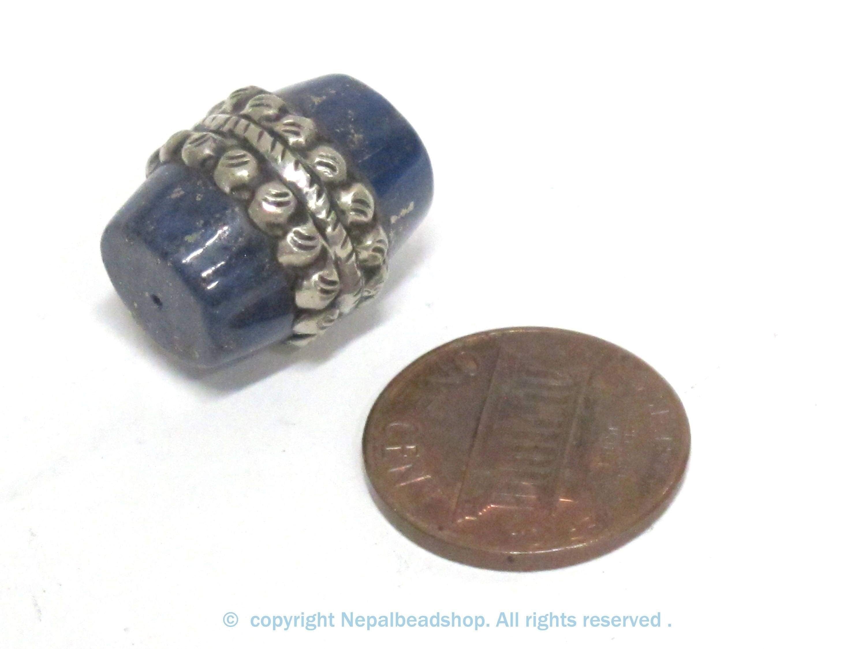 1 Bead - Tibetan silver color encased lapis lazuli gemstone bead from Nepal - BD453B