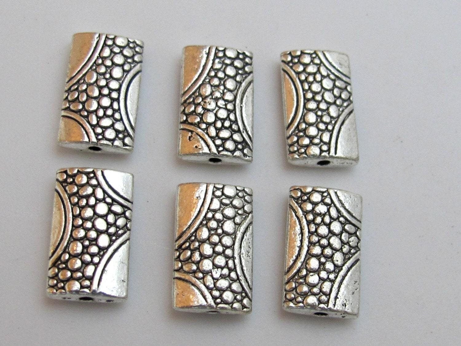 Silver tone plated oblong metal beads with animal skin design - 4 beads - BD431