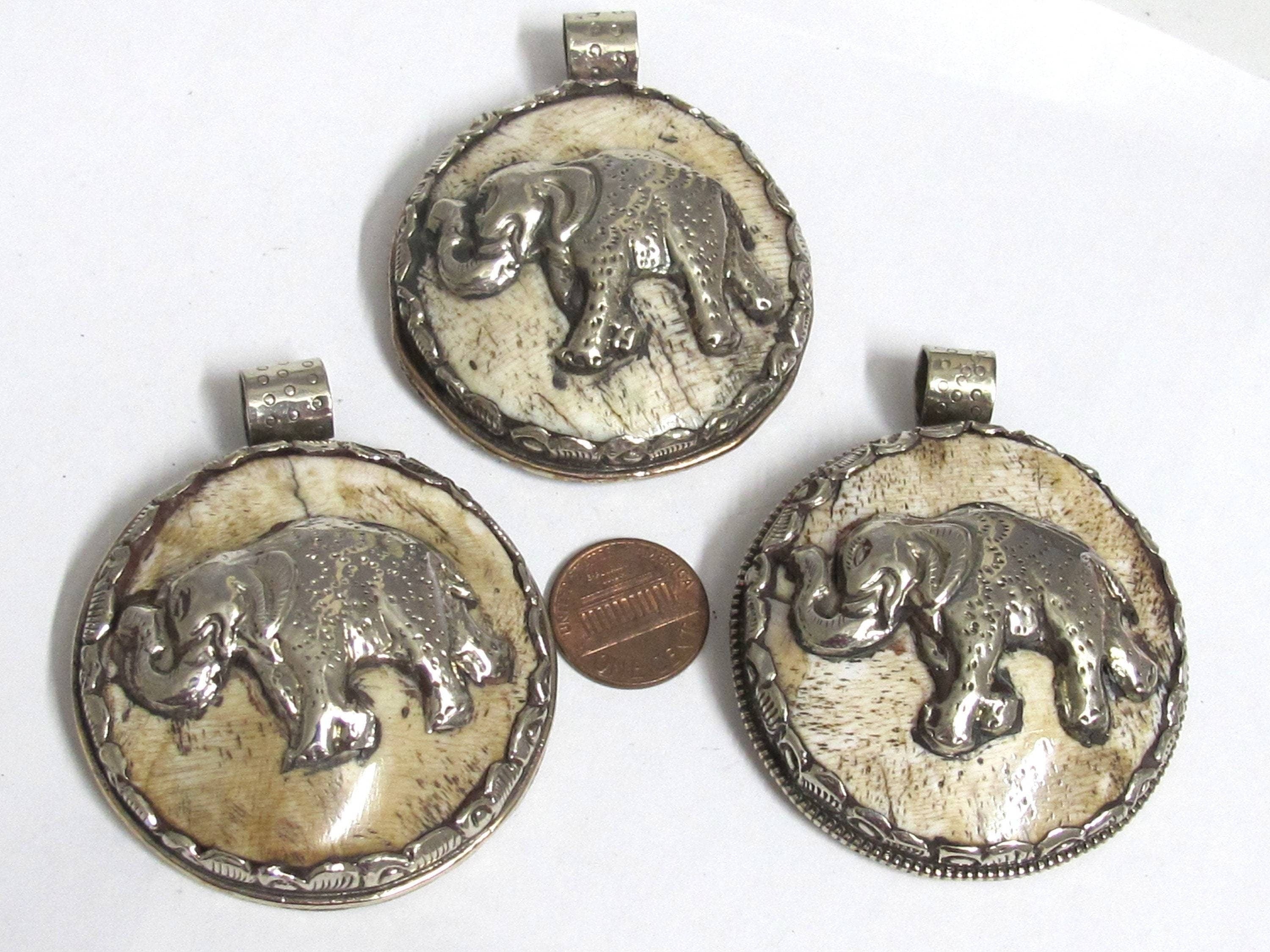 1 pendant - Elephant pendant - Ethnic tribal Tibetan elephant jewelry pendant naga conch shell elephant pendants Nepal pendants - PM406KE