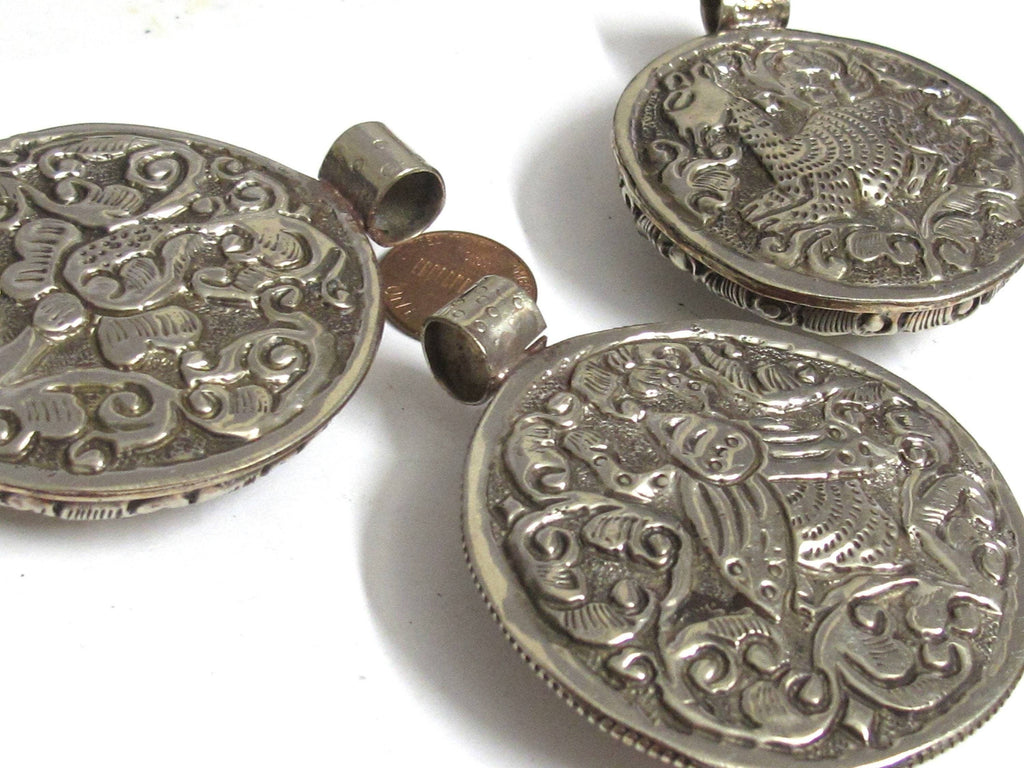 1 pendant - Elephant pendant - Ethnic tribal Tibetan elephant jewelry pendant naga conch shell elephant pendants Nepal pendants - PM406KE