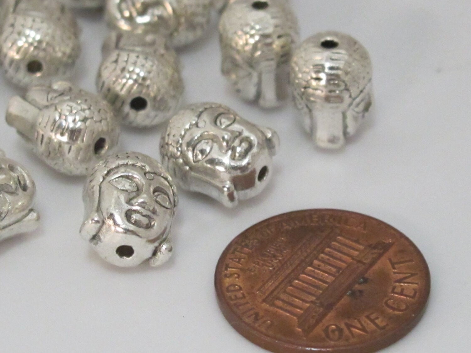 4 Beads -Beautiful reversible silver tone plated Tibetan Buddha bead - BD890