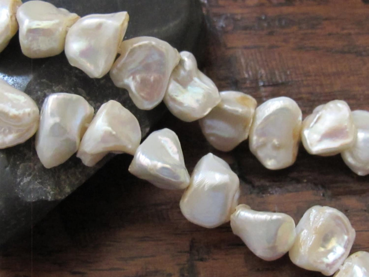20 BEADS - Natural freshwater cultured pearl nugget beads - PL019