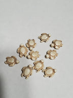 4 Beads-Howlite color Carved Turtle charm beads - GM179