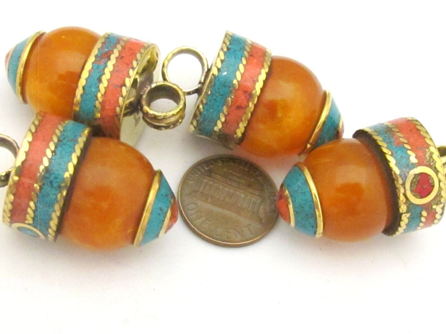 1 Pendant - Tibetan copal resin bullet shape pendant - PM318