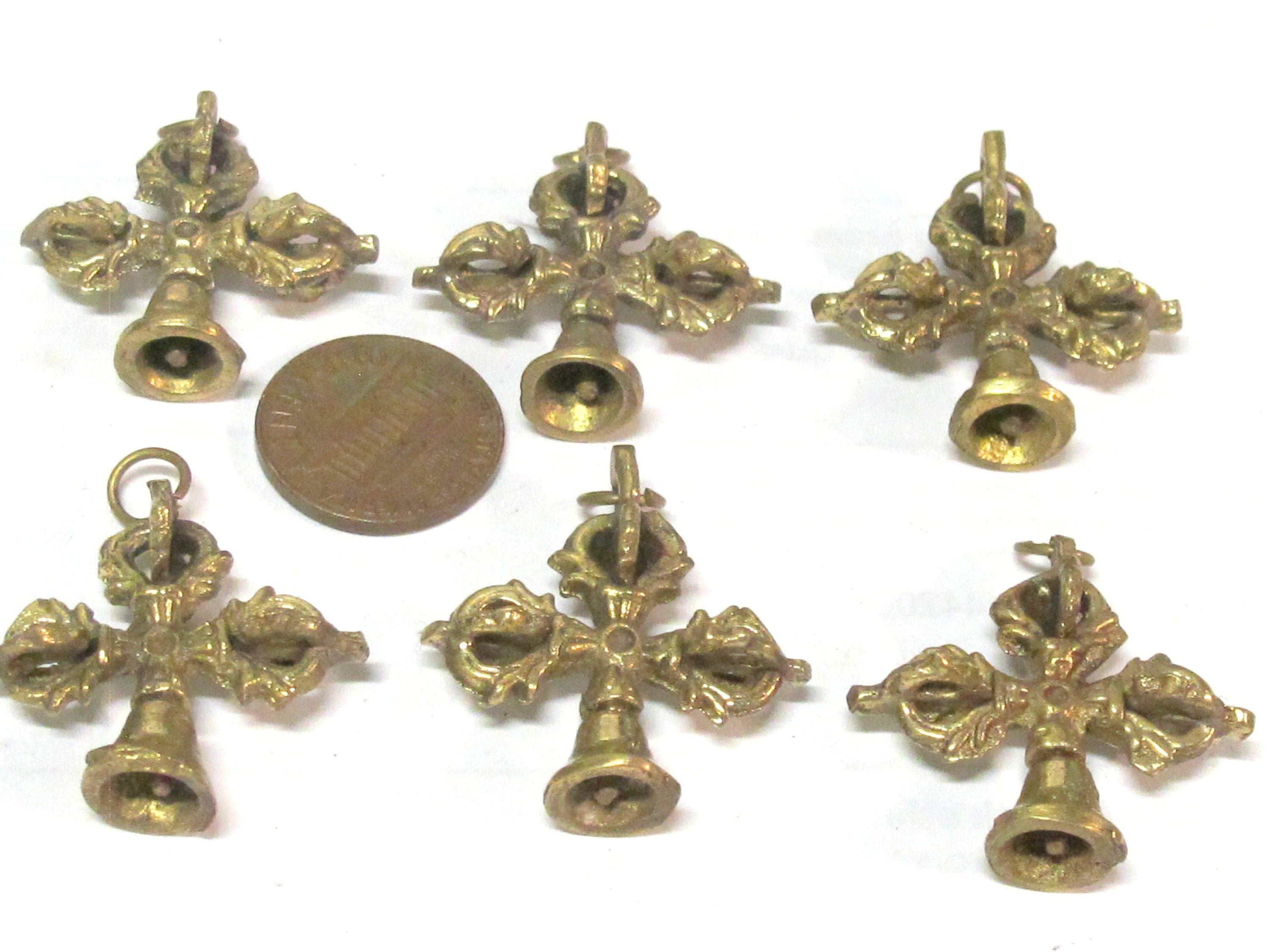 1 Pendant - Ethnic small medium size Tibetan Dorje solid brass pendant from Nepal - CP136