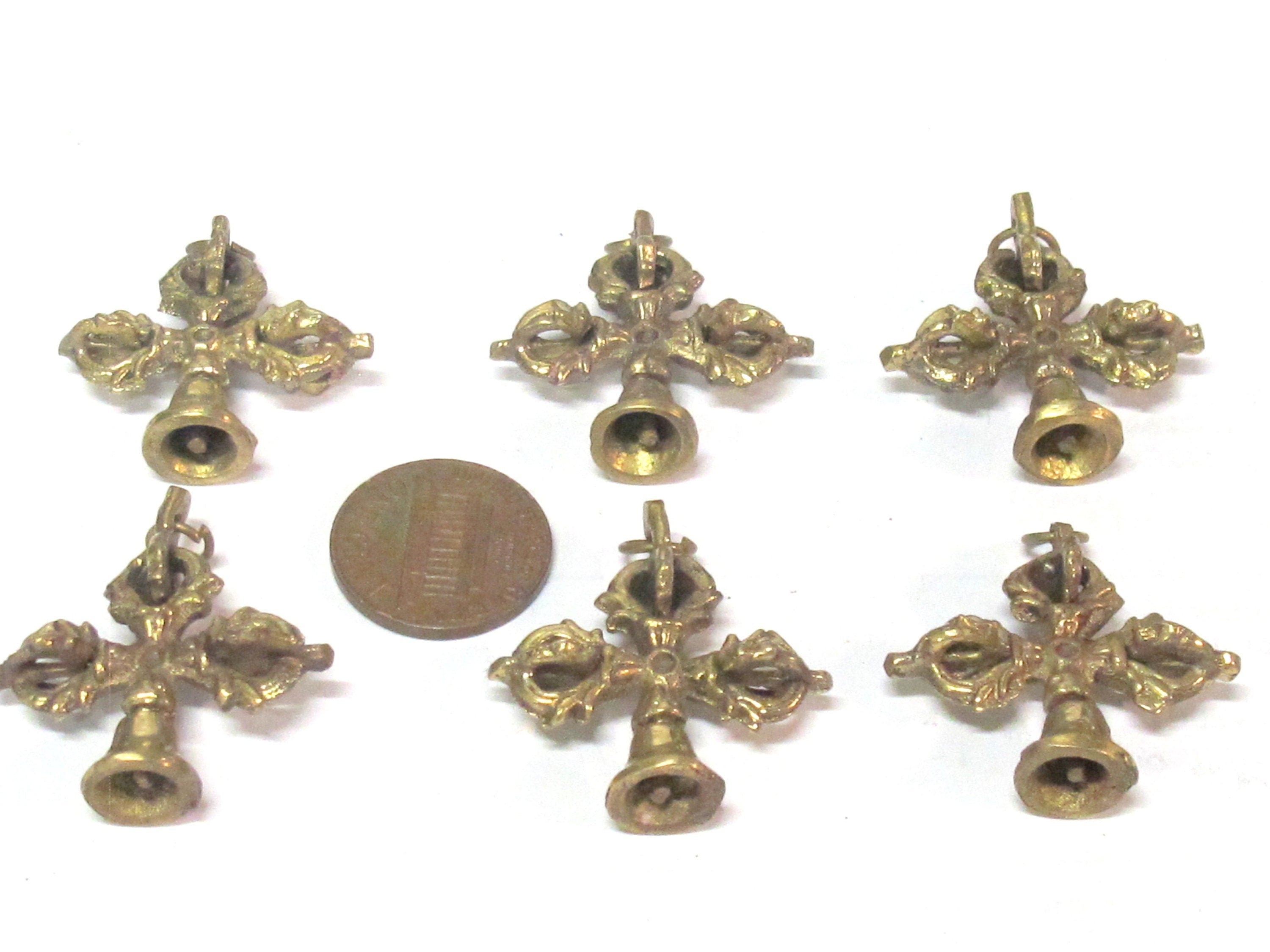 1 Pendant - Ethnic small medium size Tibetan Dorje solid brass pendant from Nepal - CP136