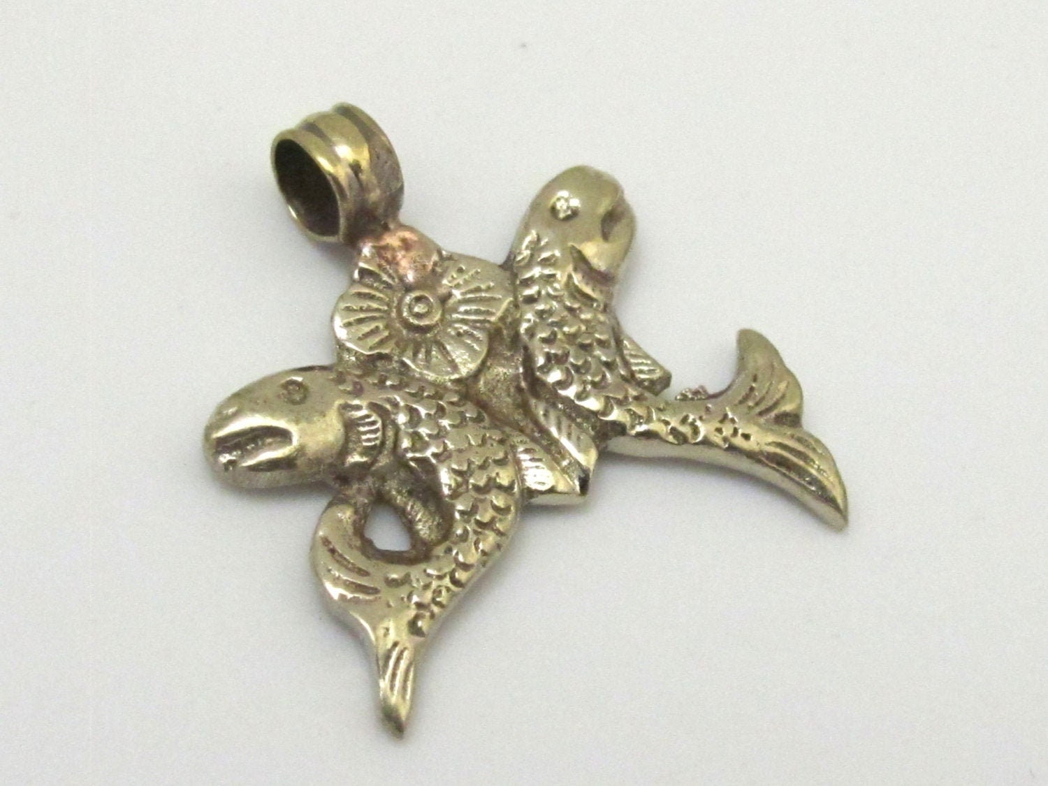1 pendant - Antiqued silver finish Two golden fish auspicious Buddhist symbol charm Tibetan pendant - PM286C