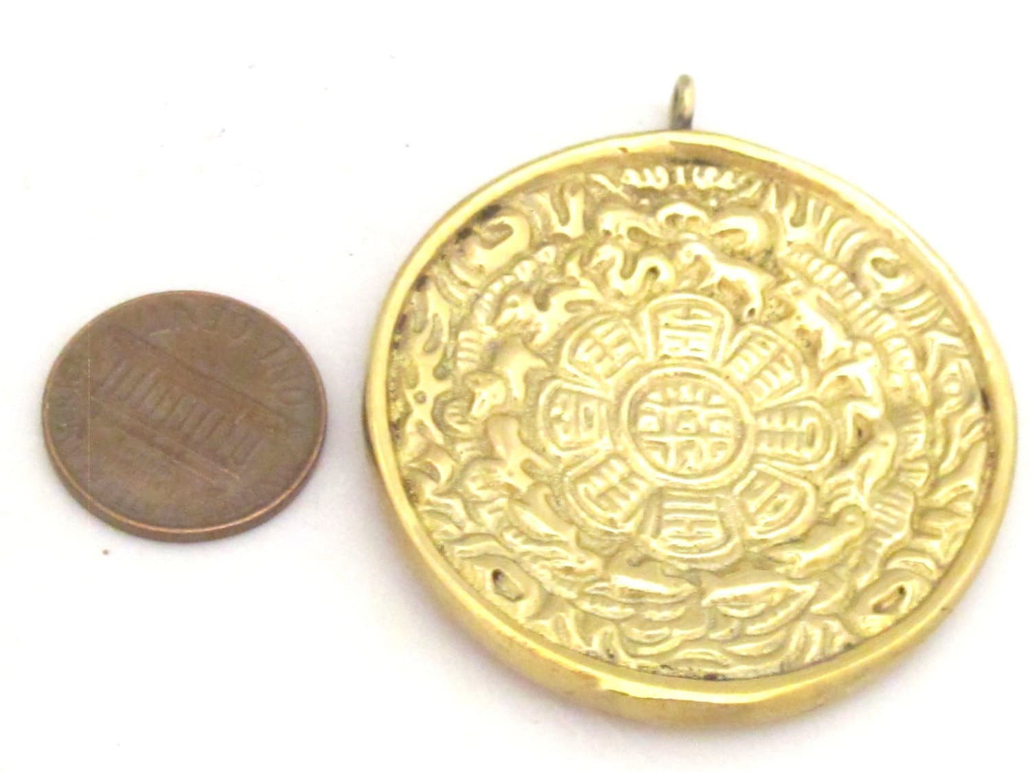 1 Pendant - Reversible solid brass Tibetan calendar pendant with Buddha eye and double dorje design inlaid with lapis inlay-- PM312