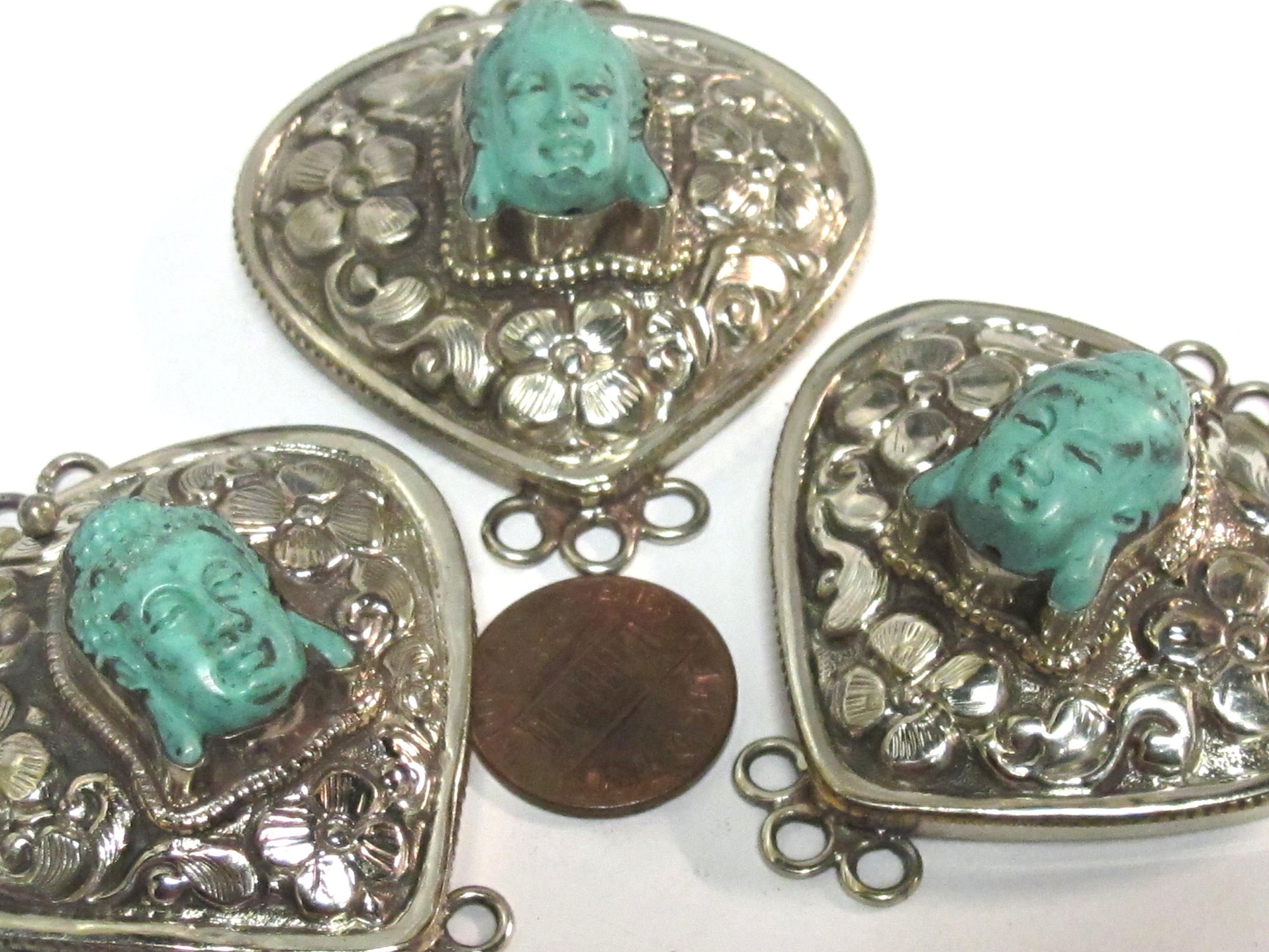 1 clasp - Large triangular heart shape ethnic Tibetan silver finish blue buddha box clasp pendant from Nepal - LN039D