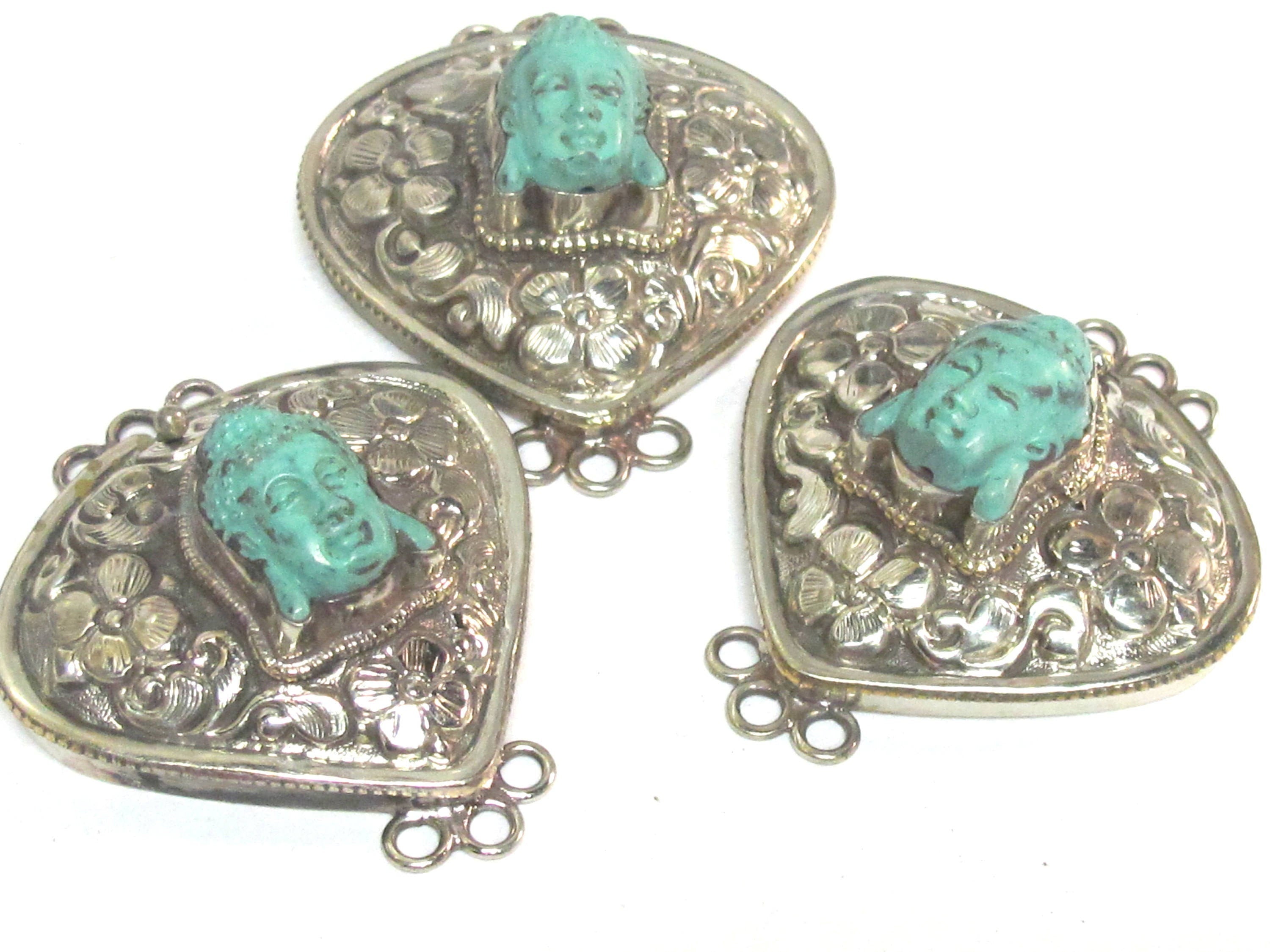 1 clasp - Large triangular heart shape ethnic Tibetan silver finish blue buddha box clasp pendant from Nepal - LN039D