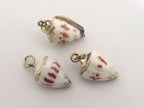 1 Pendant - Gold plated Small size spotted cone shell charm pendants - SP038