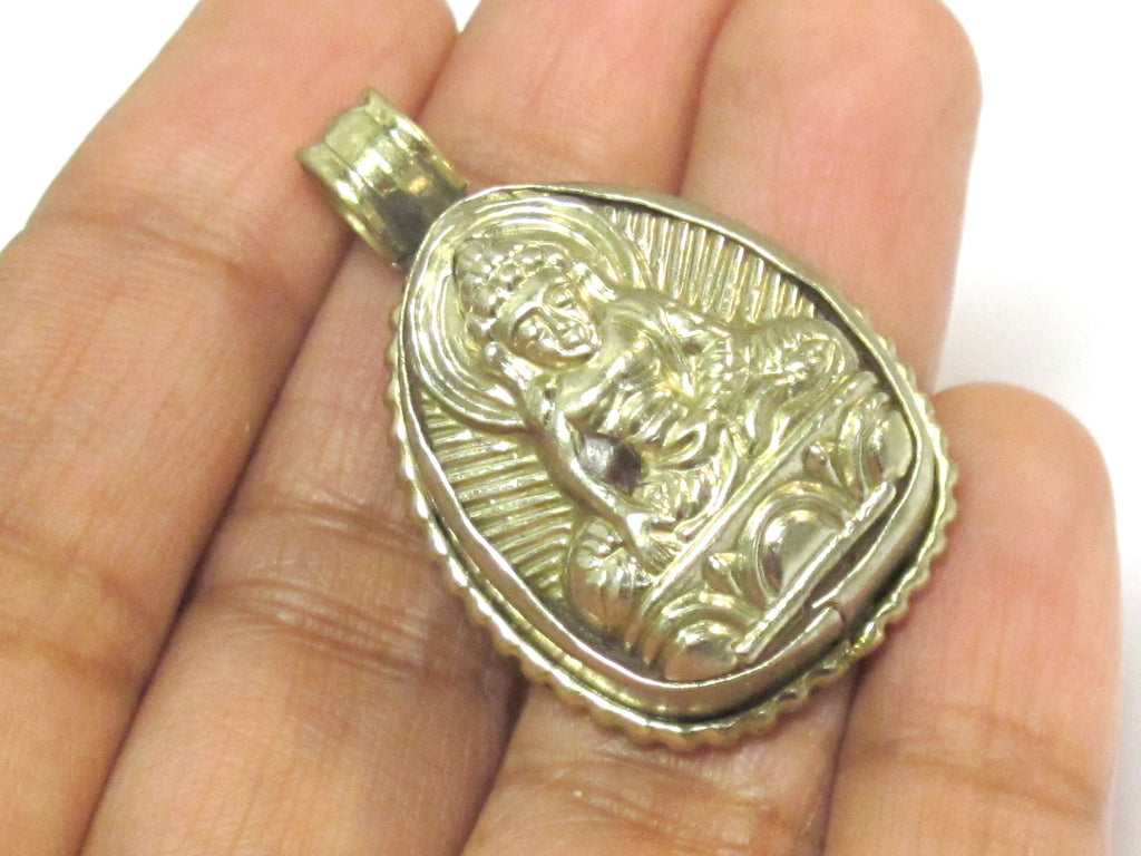 1 Pendant - Tibetan seated on lotus meditating Buddha pendant from Nepal - PM597C