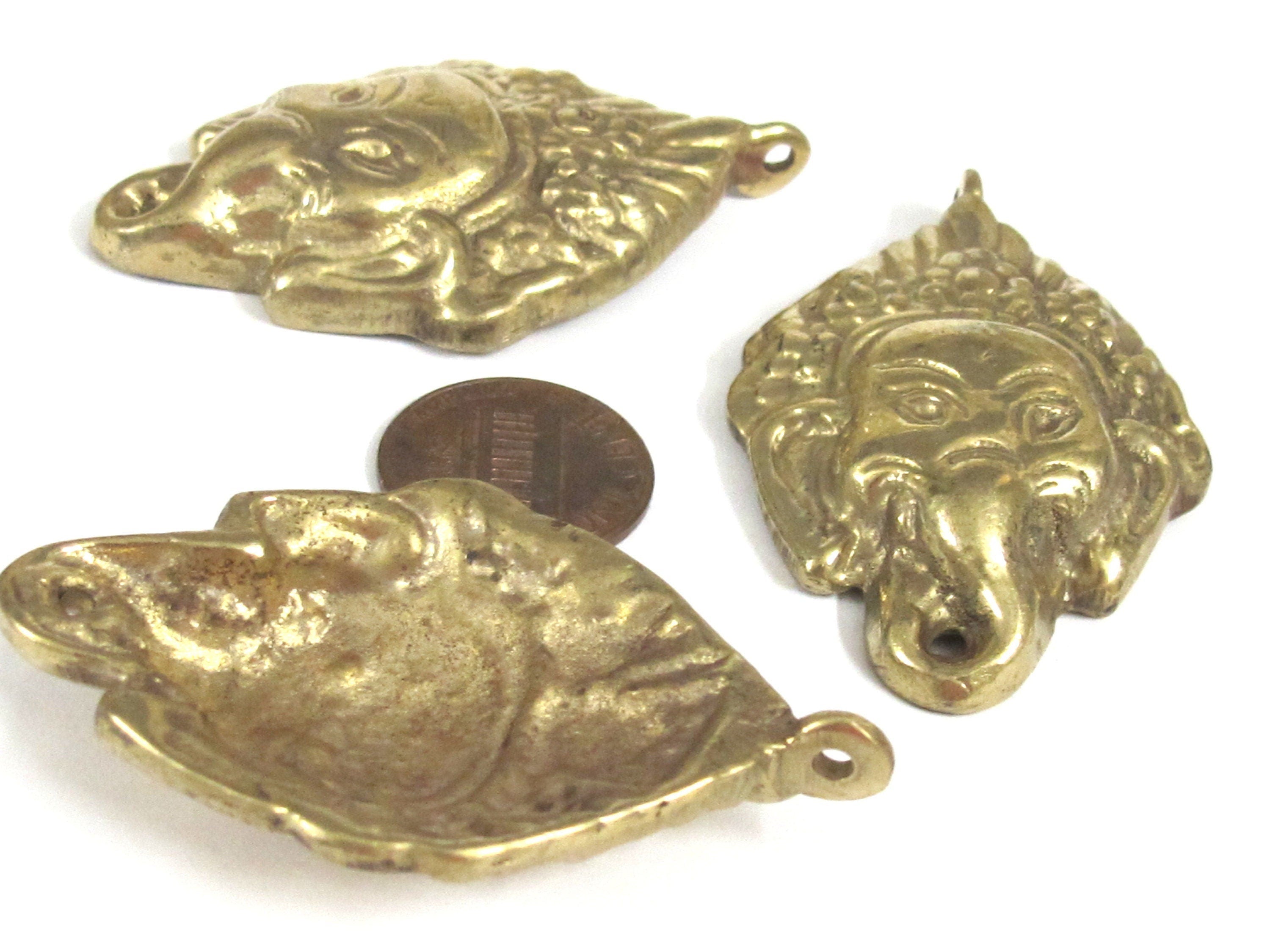 Ganesha Pendant - Shri Ganesha hindu lord Ganesha brass pendant jewelry supply Ganpati Ganeshji Ganesh solid brass pendent Nepal - CP141
