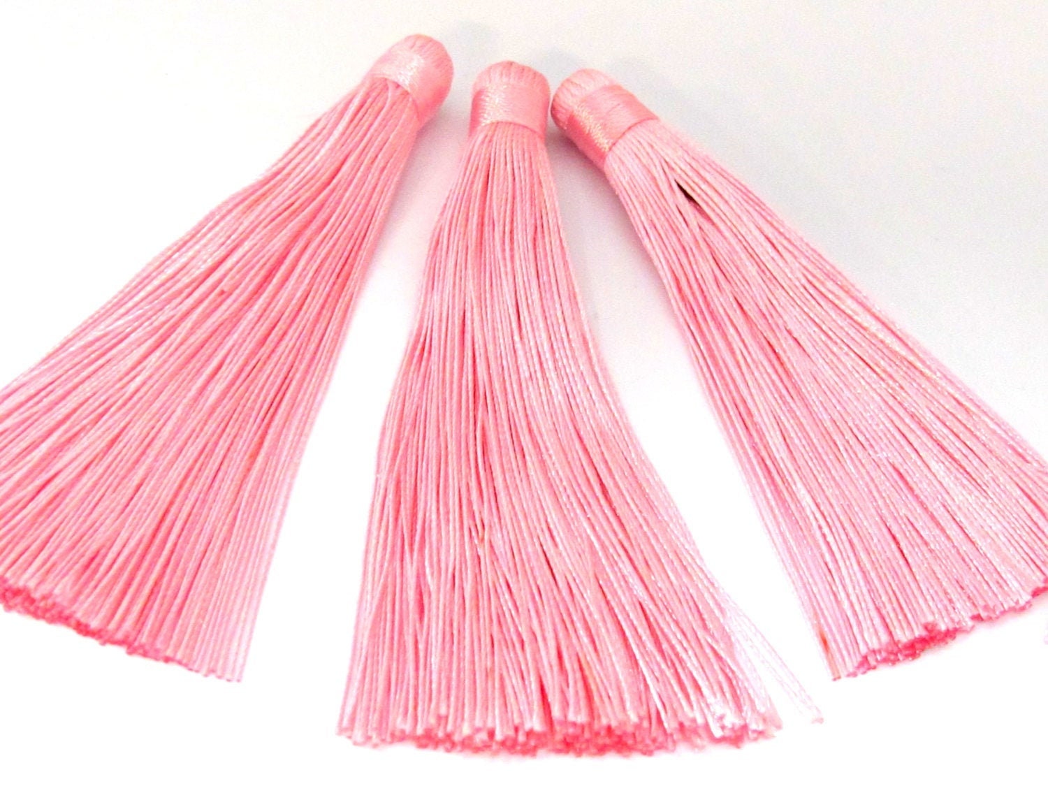 1 Piece - Long Light pink silk tassel charm supplies - 120 mm long - BD867