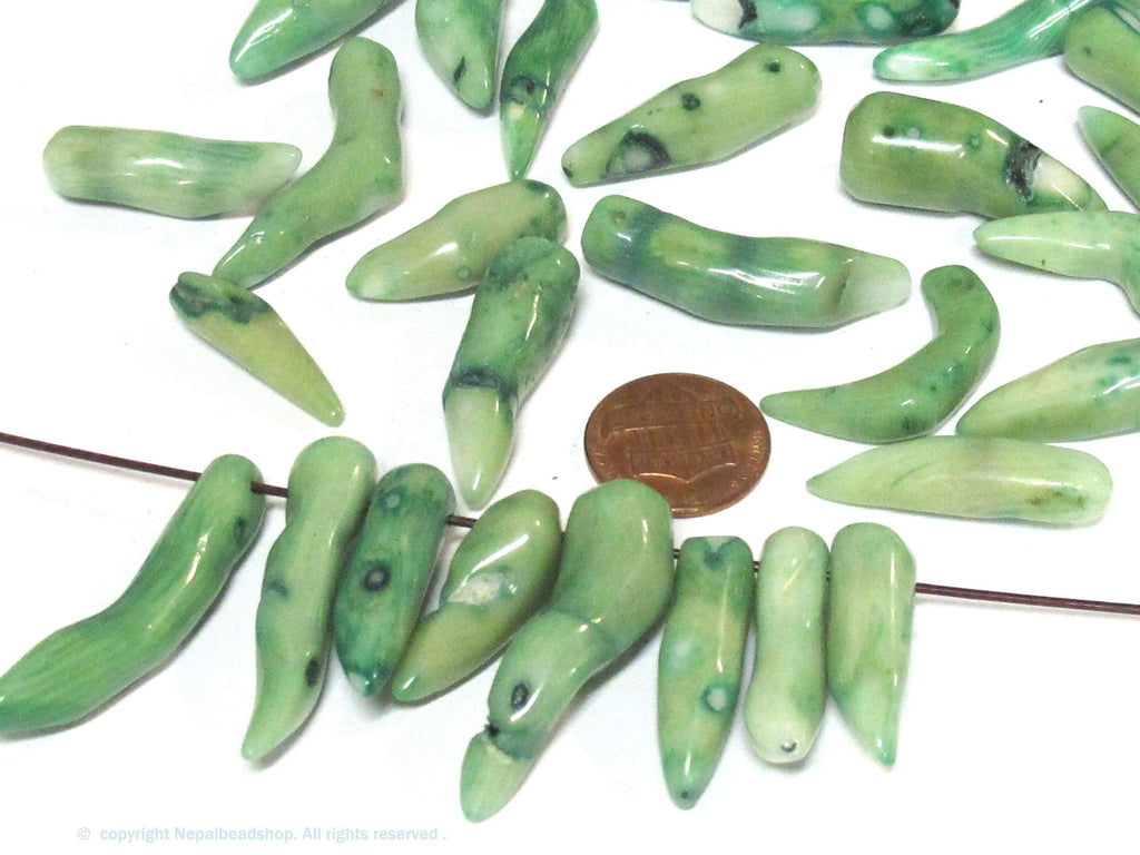 5 pieces - Irregular shape dyed green color branch bamboo coral sticks beads top side hole drilled approx 25 mm to 39 mm long - GM151B