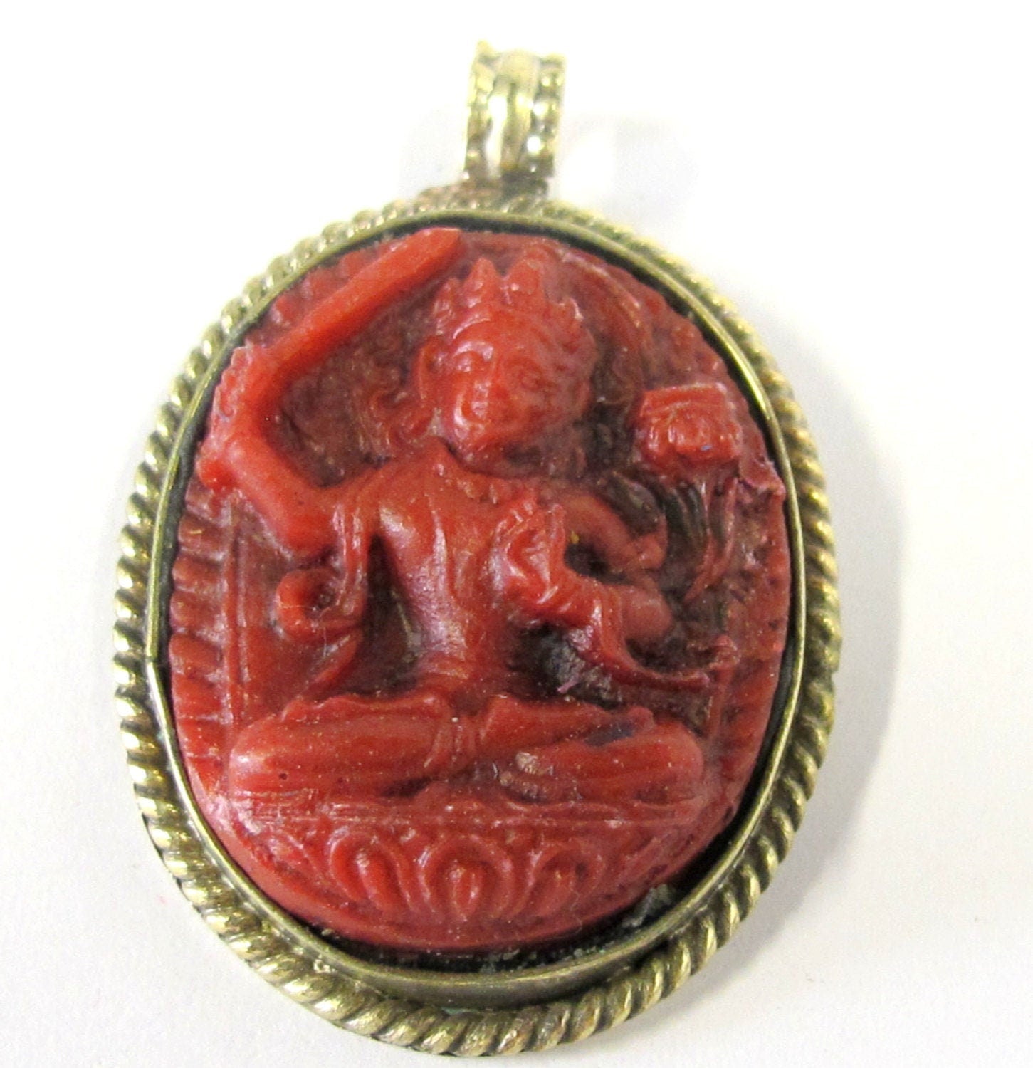 1 Pendant - Oval shape Tibetan red Manjushri pendant from Nepal - PS011
