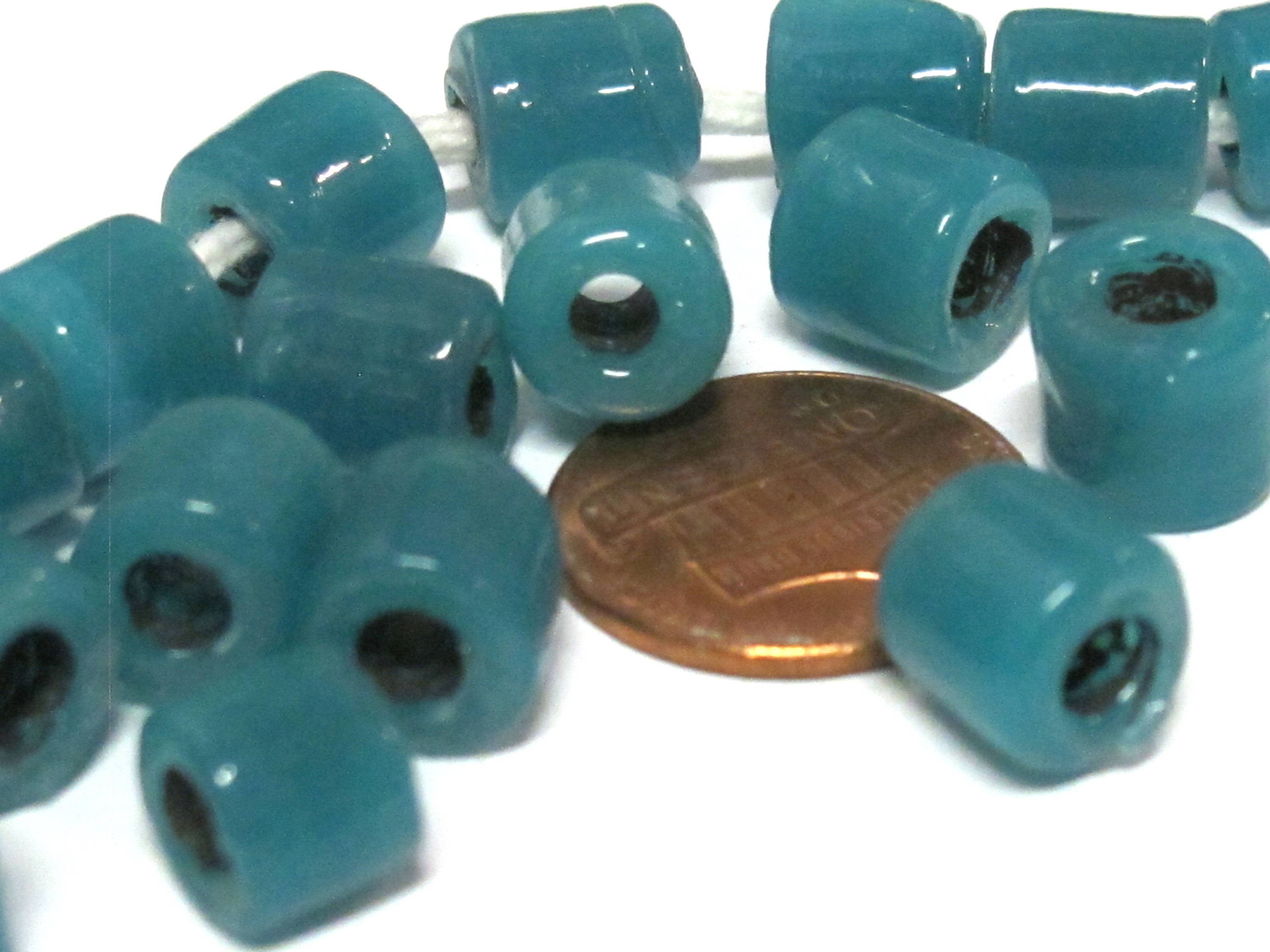 10 Beads-Nepal ethnic glass beads teal Blue color - BD383B
