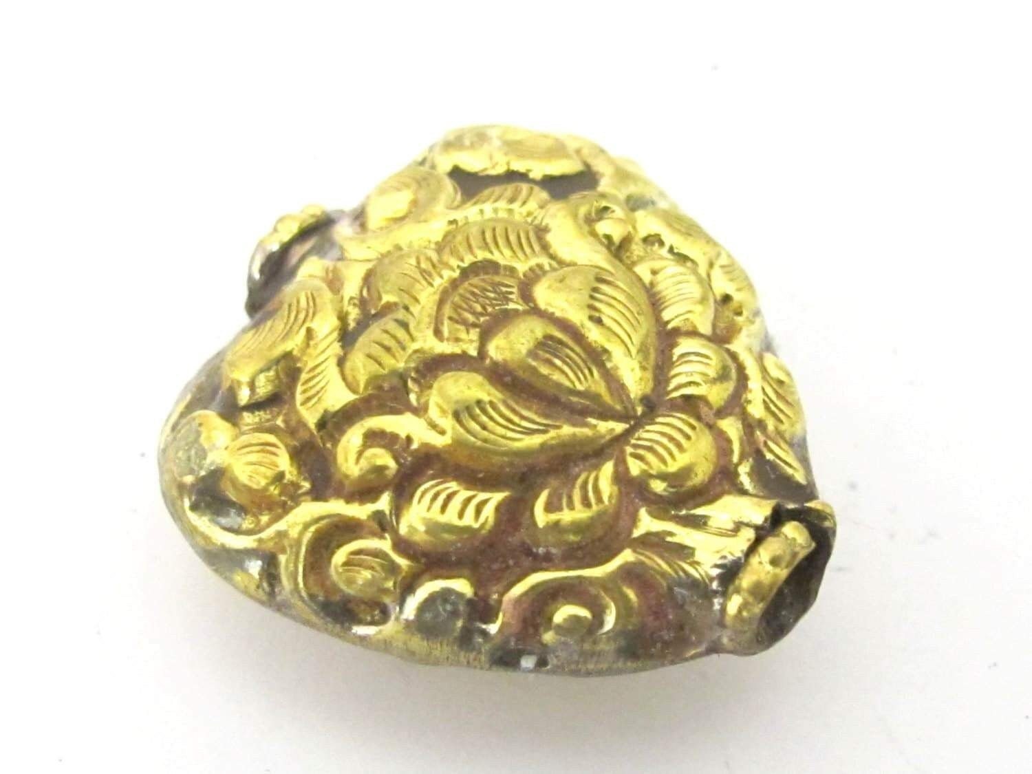 1 Bead - Tibetan Lotus flower repousse heart shape brass bead antiqued gold color - BD853