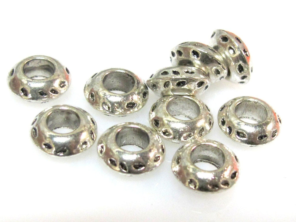 10 Beads - Round donut shape antiqued silver tone beads 11 mm x 5 mm - BD941
