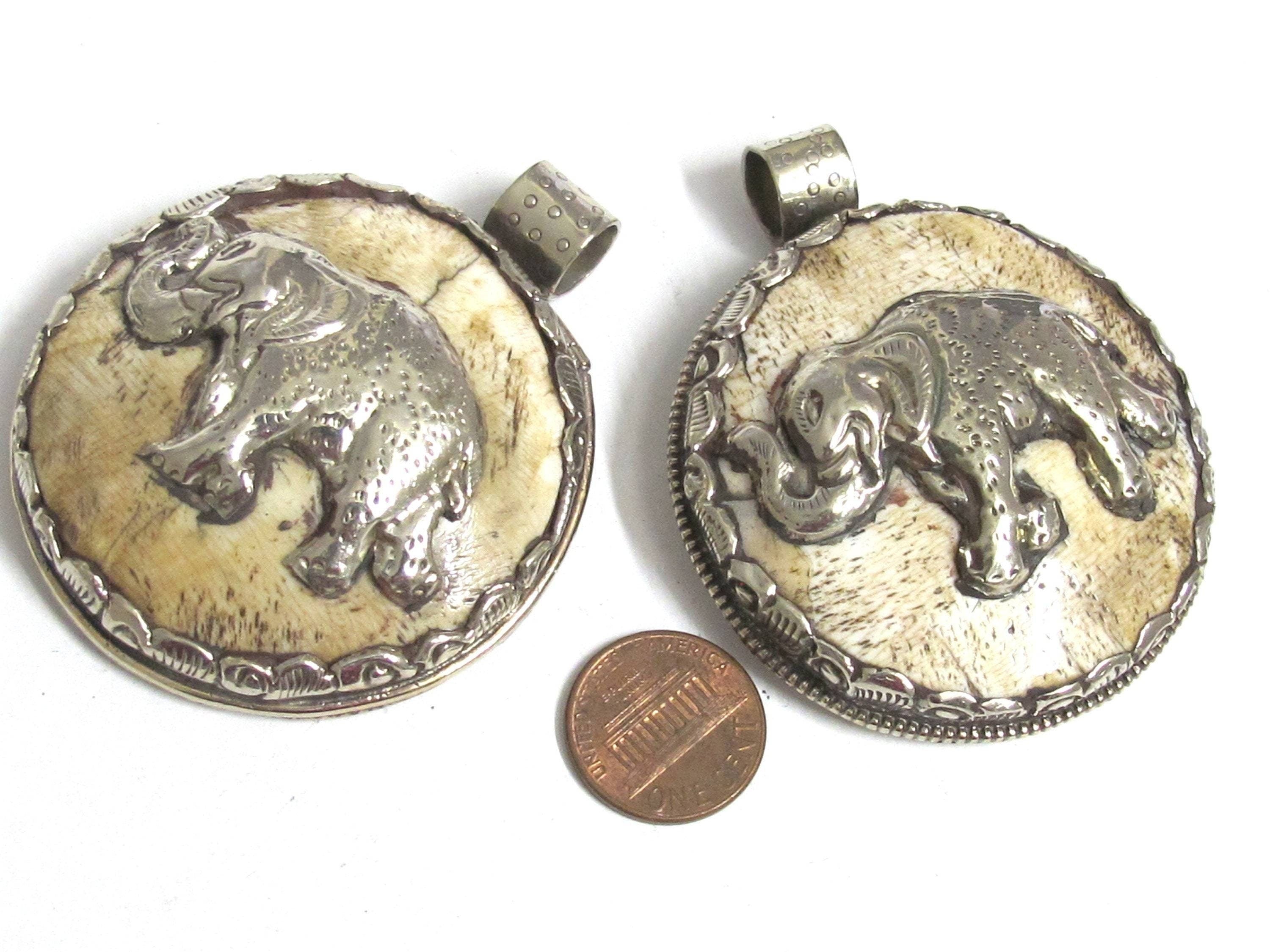 1 pendant - Elephant pendant - Ethnic tribal Tibetan elephant jewelry pendant naga conch shell elephant pendants Nepal pendants - PM406KE