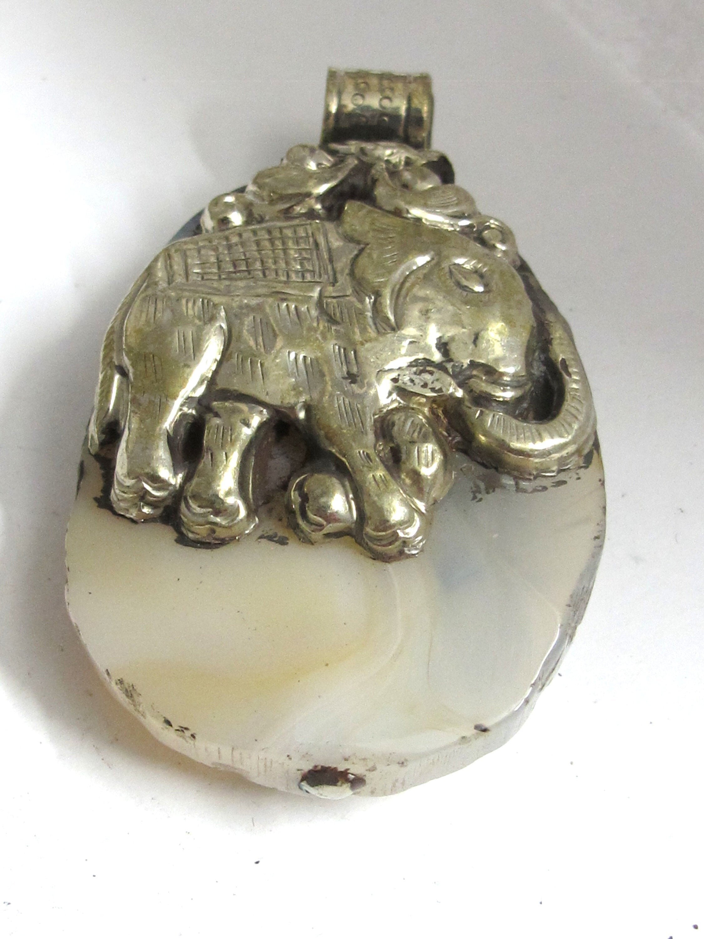 OOAK Tibetan pendant Beautiful freeform Tibetan druzy agate gemstone pendant with elephant Om reversible design Nepal pendant - PM206H