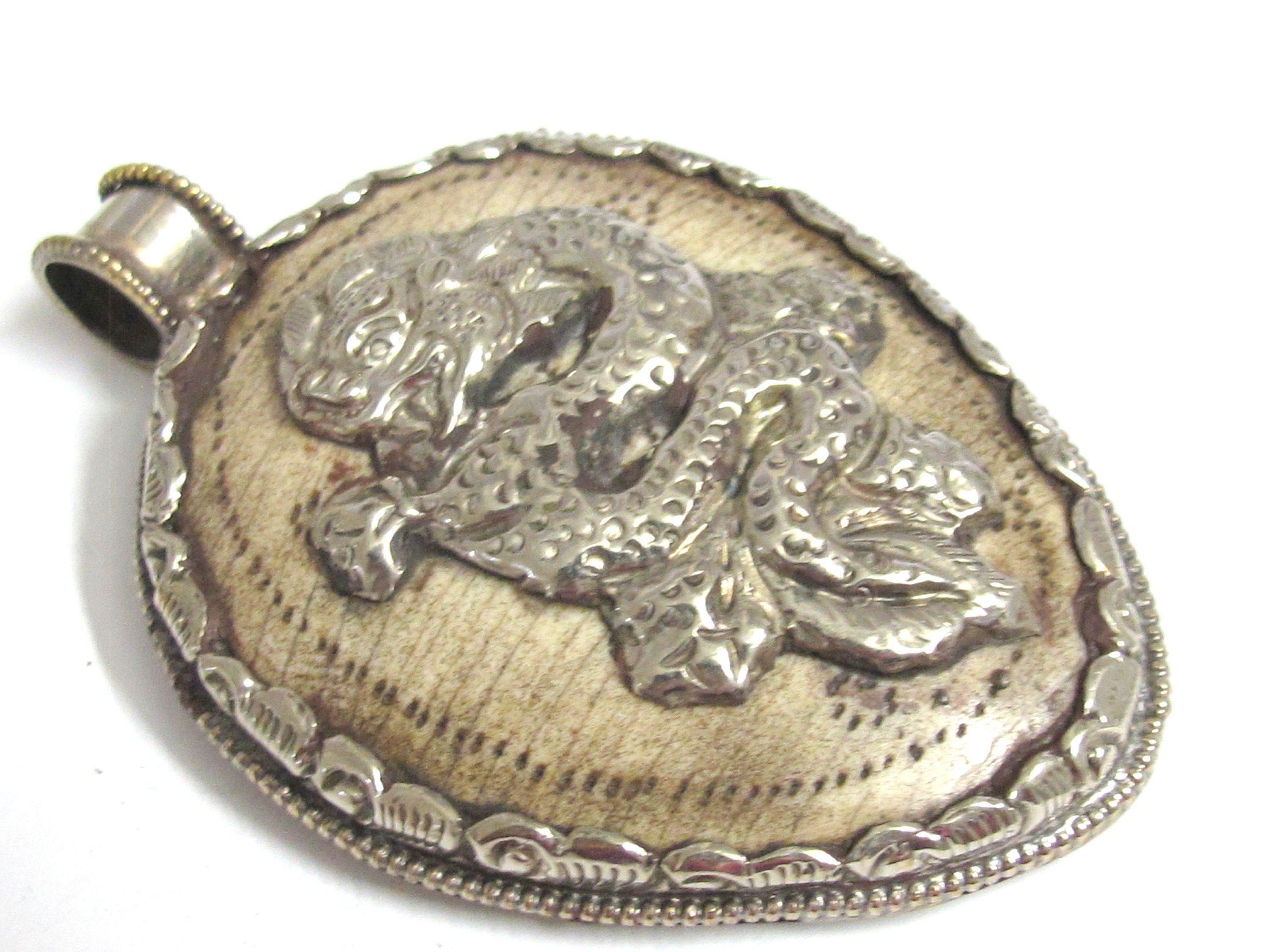 Tibetan dragon symbol conch shell pendant Large heavy bold unique jewelry pendant with tibetan dragon design reverse side deer - PM458K