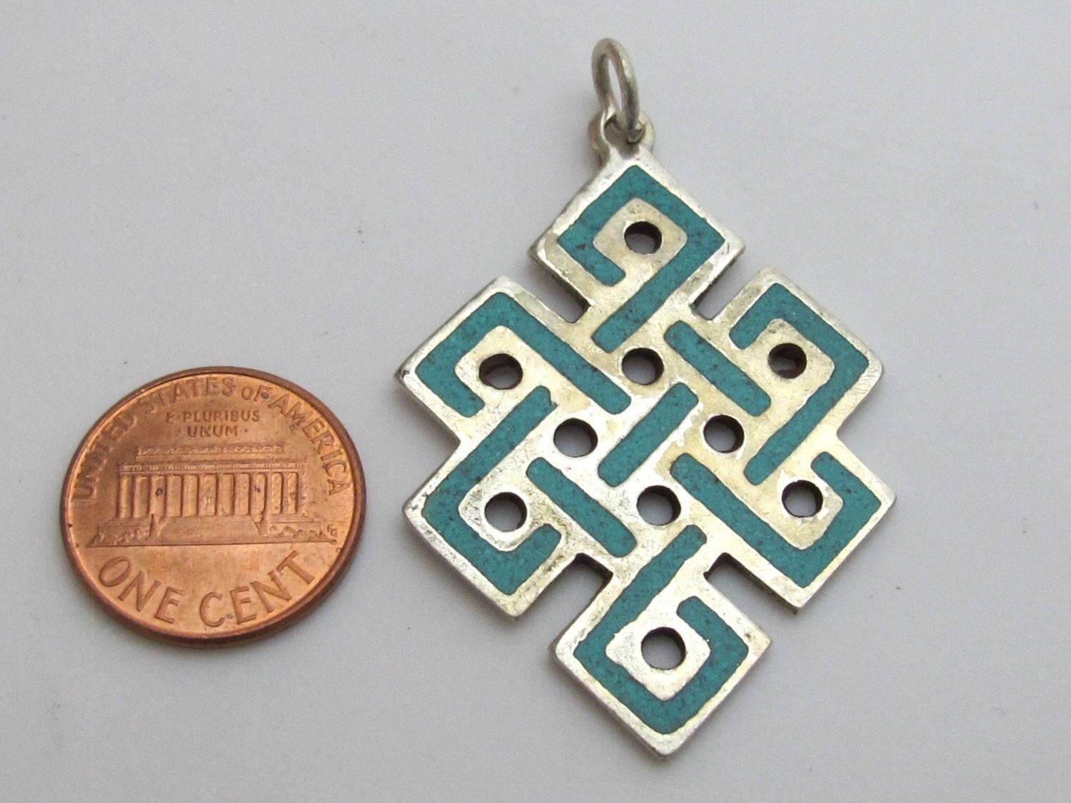1 PENDANT - Tibetan Turquoise Inlaid endless knot pendant from Nepal - CP020A