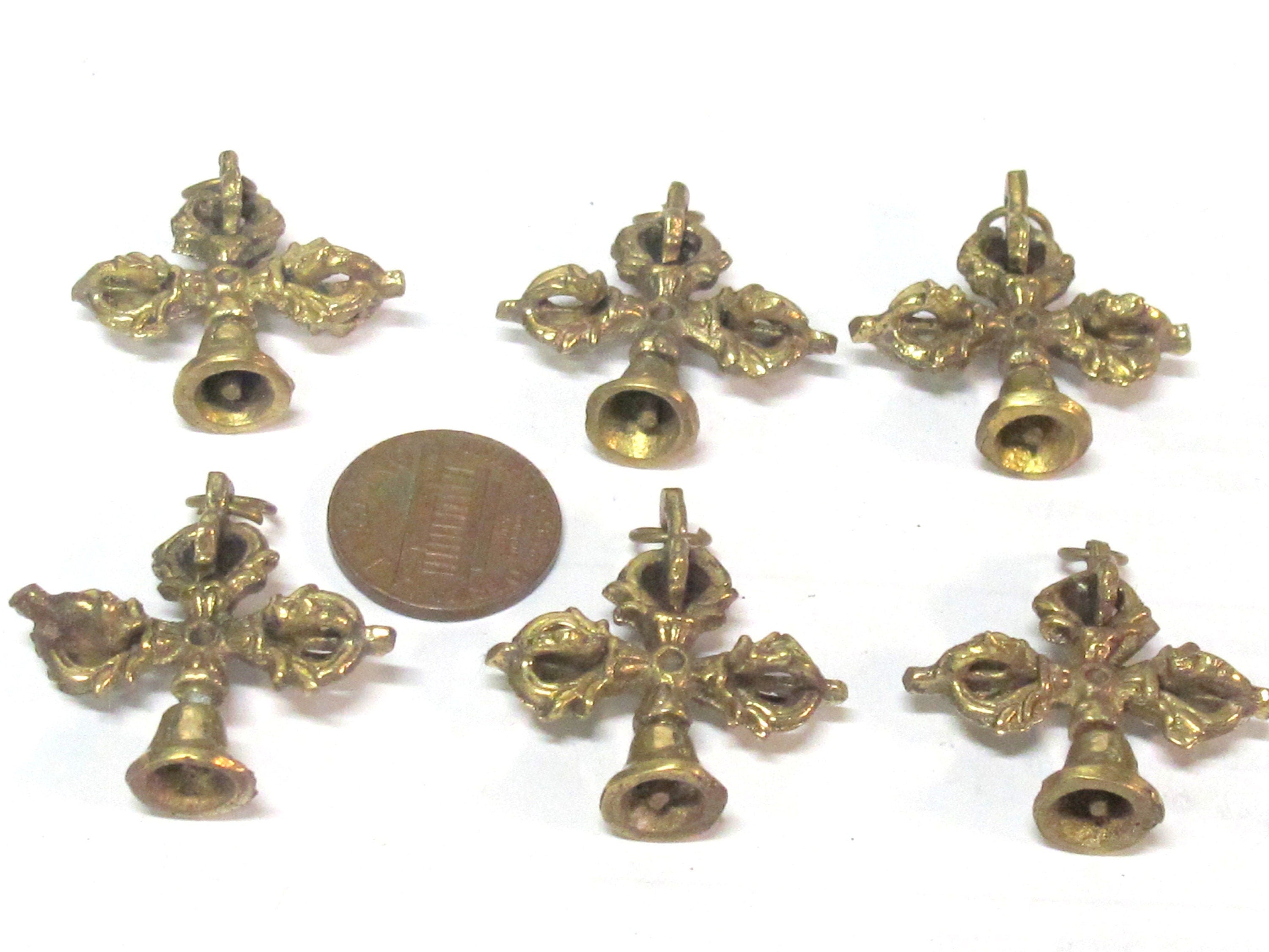 1 Pendant - Ethnic small medium size Tibetan Dorje solid brass pendant from Nepal - CP136