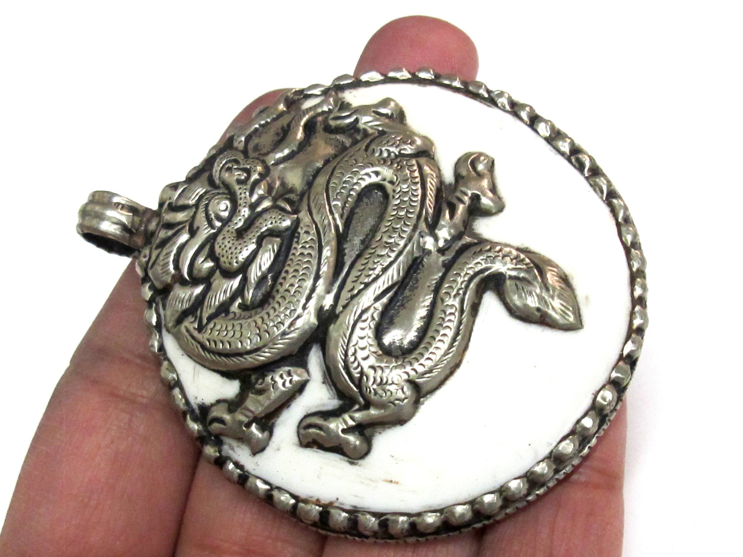 1 pendant - Large bold Tibetan Silver Repousse tribal naga conch shell pendant with tibetan dragon carving - PM492B