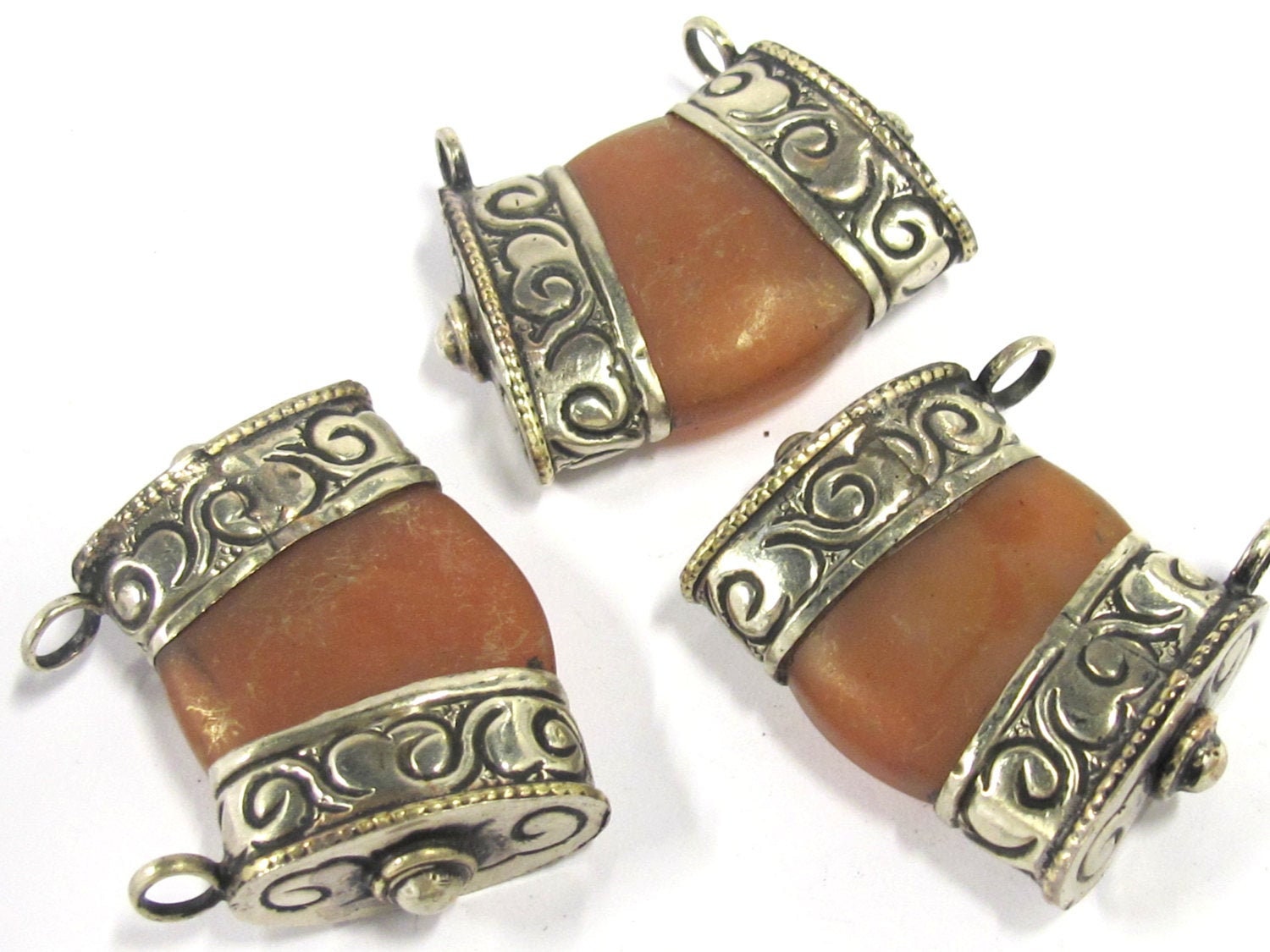 1 Pendant - Ethnic Tibetan silver double bail carnelian gemstone pendant - PM390