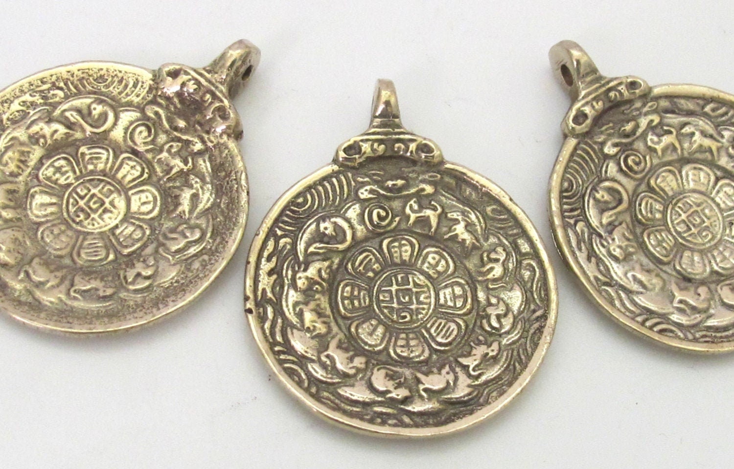 1 pendant - Medium 37 - 38 mm wide Tibetan Om with calendar timeline wheel Solid Brass pendant - CP059