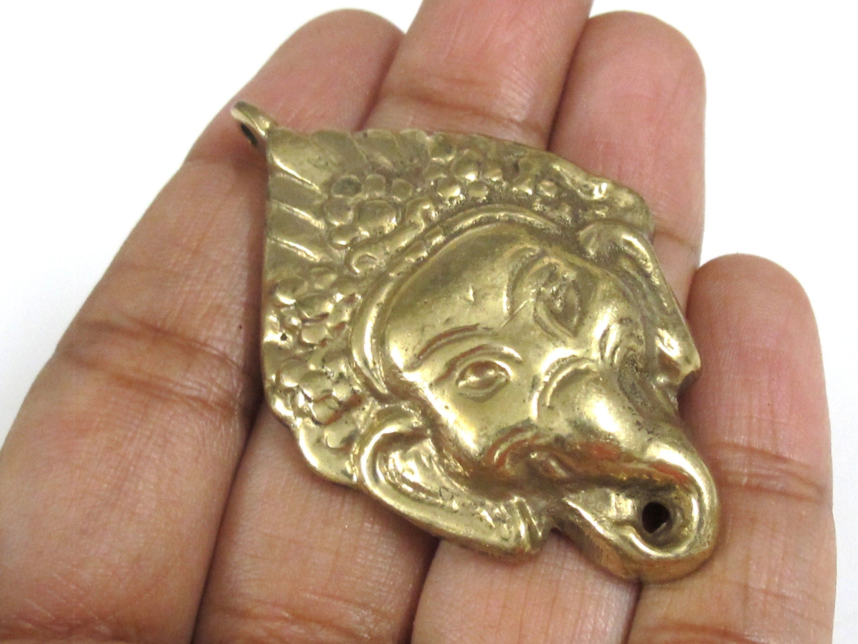 Ganesha Pendant - Shri Ganesha hindu lord Ganesha brass pendant jewelry supply Ganpati Ganeshji Ganesh solid brass pendent Nepal - CP141