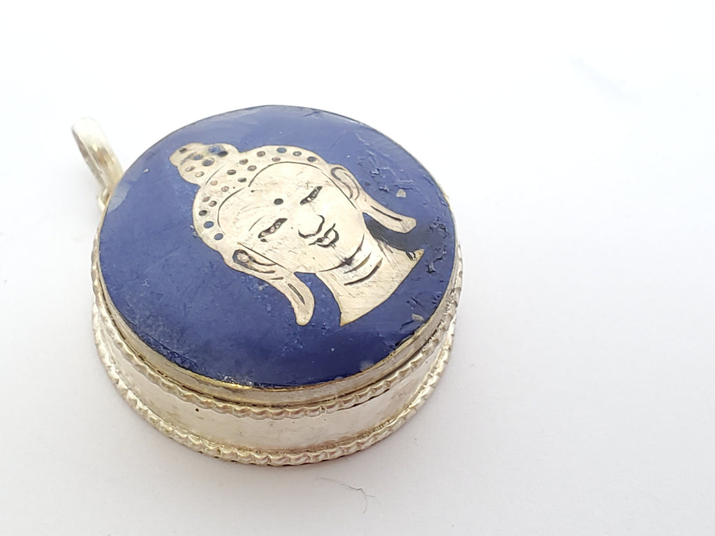 Beautiful Tibetan Buddha face Box Pendant - PM148c Nepalbeadshop