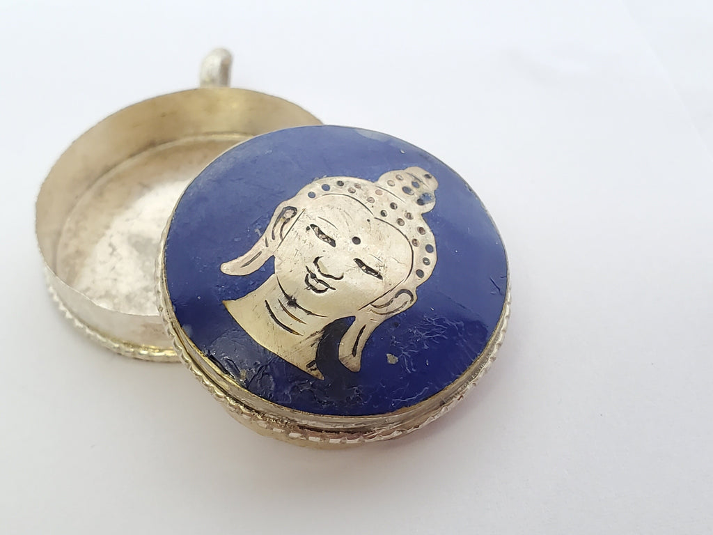 Beautiful Tibetan Buddha face Box Pendant - PM148c Nepalbeadshop