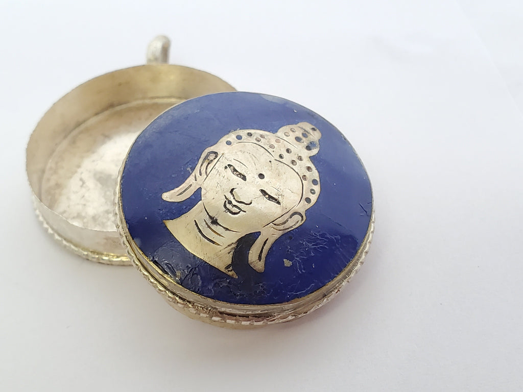Beautiful Tibetan Buddha face Box Pendant - PM148c Nepalbeadshop