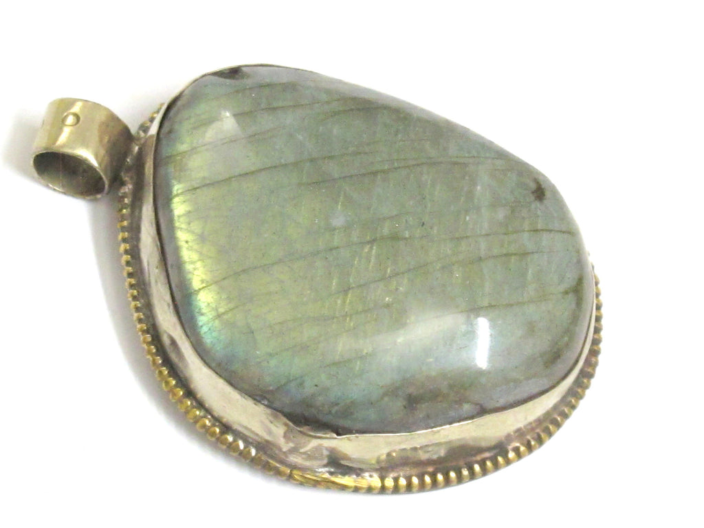 1 Pendant Tibetan Nepal flashy Labradorite gemstone pendant with flower carving on other side nepalbeadshop PM599L