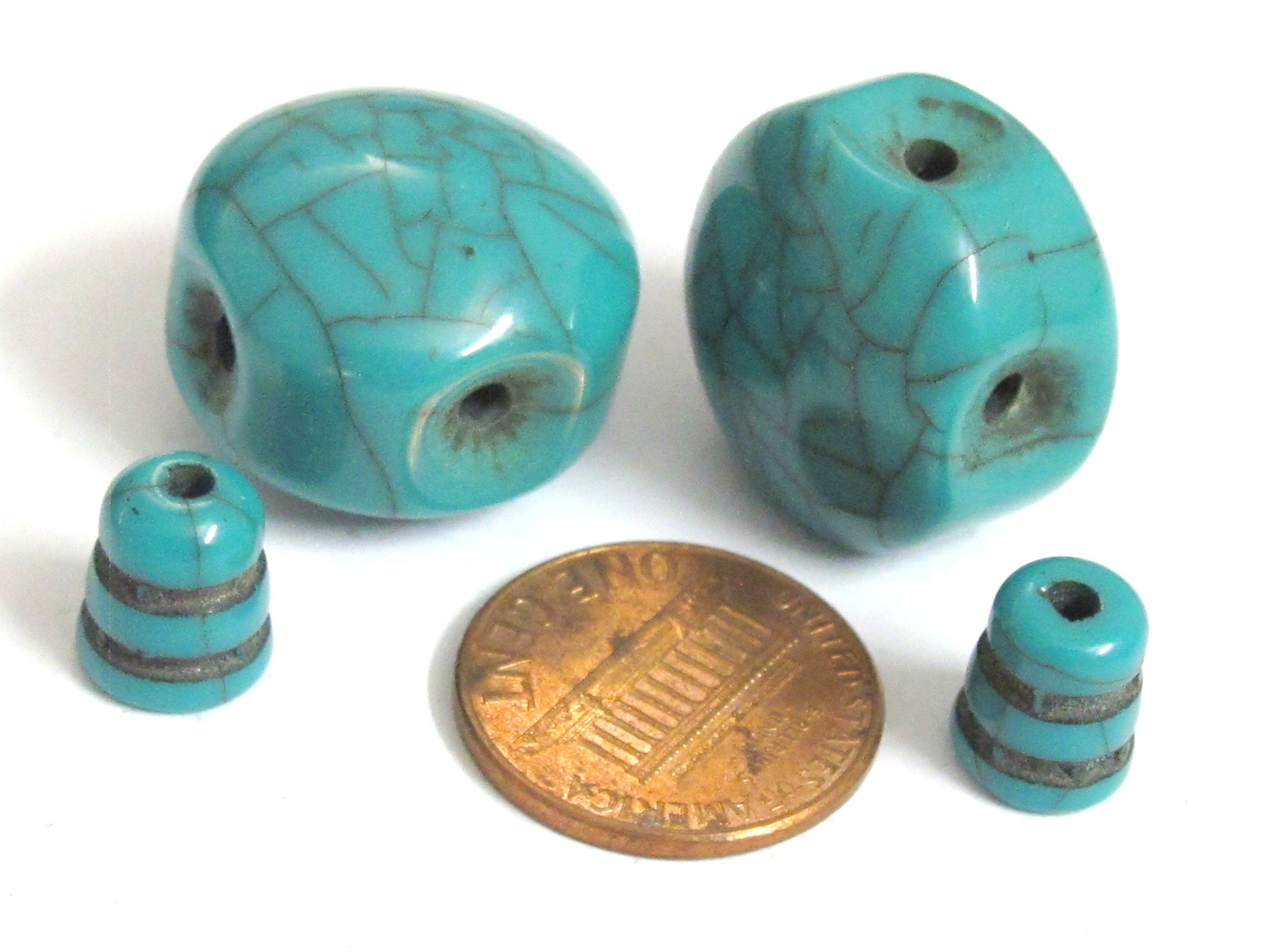 1 Guru Bead - Tibetan crackle resin Guru bead with column bead T drilled bead t hole mala making bead Nepal - GB075B
