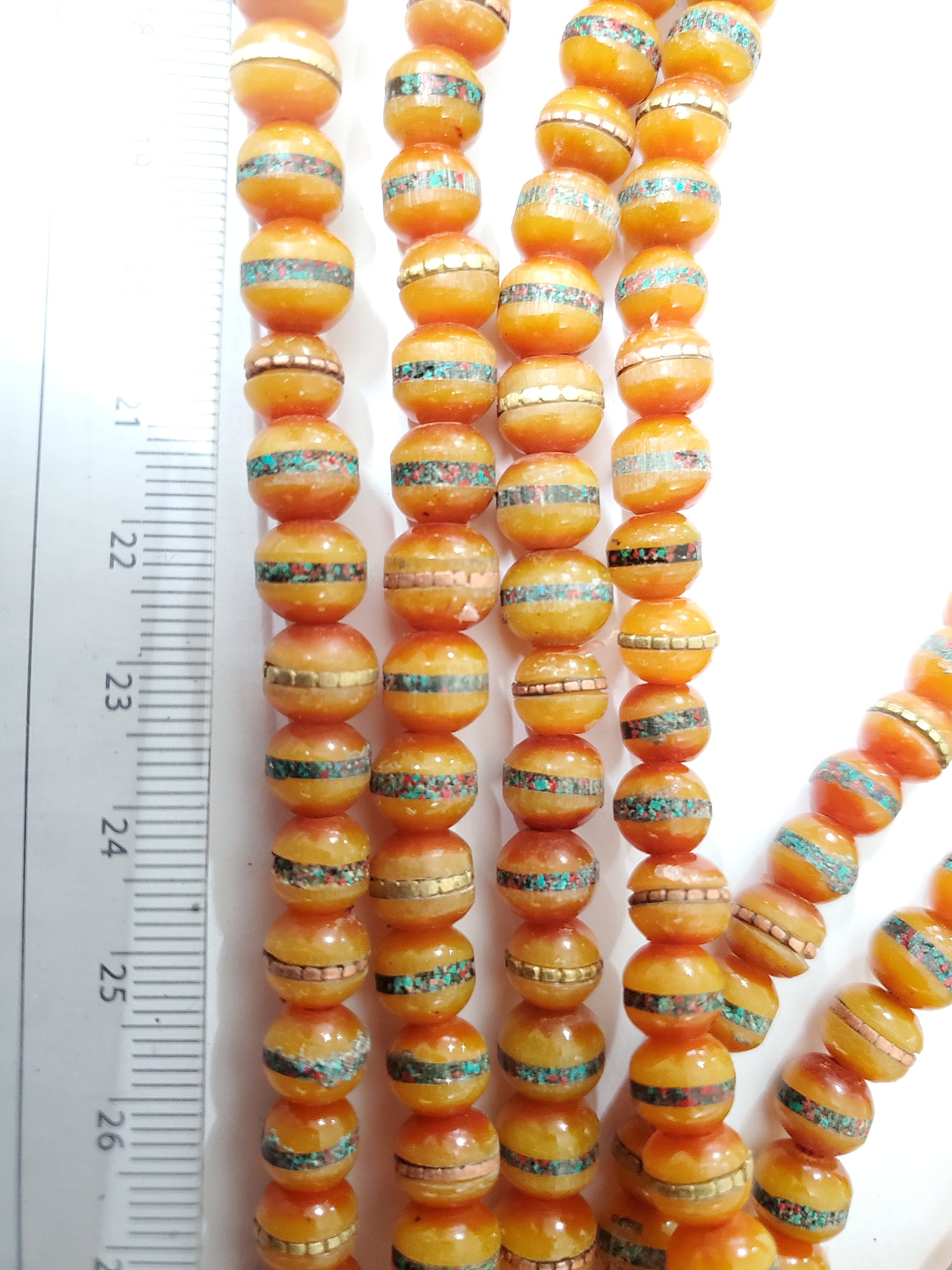20 beads - 8 mm Tibetan honey yellow resin beads with brass turquoise inlay - Nepal beads - ML005K