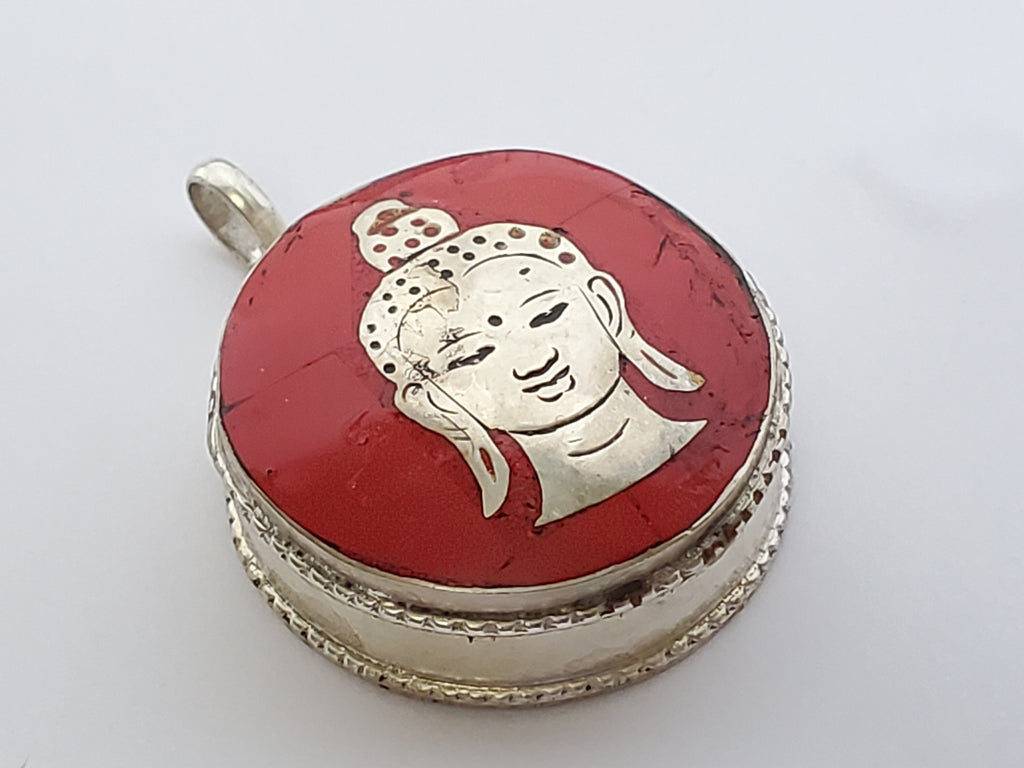 Beautiful Tibetan Buddha face Box Pendant with dyed inlay - PM148b Nepalbeadshop