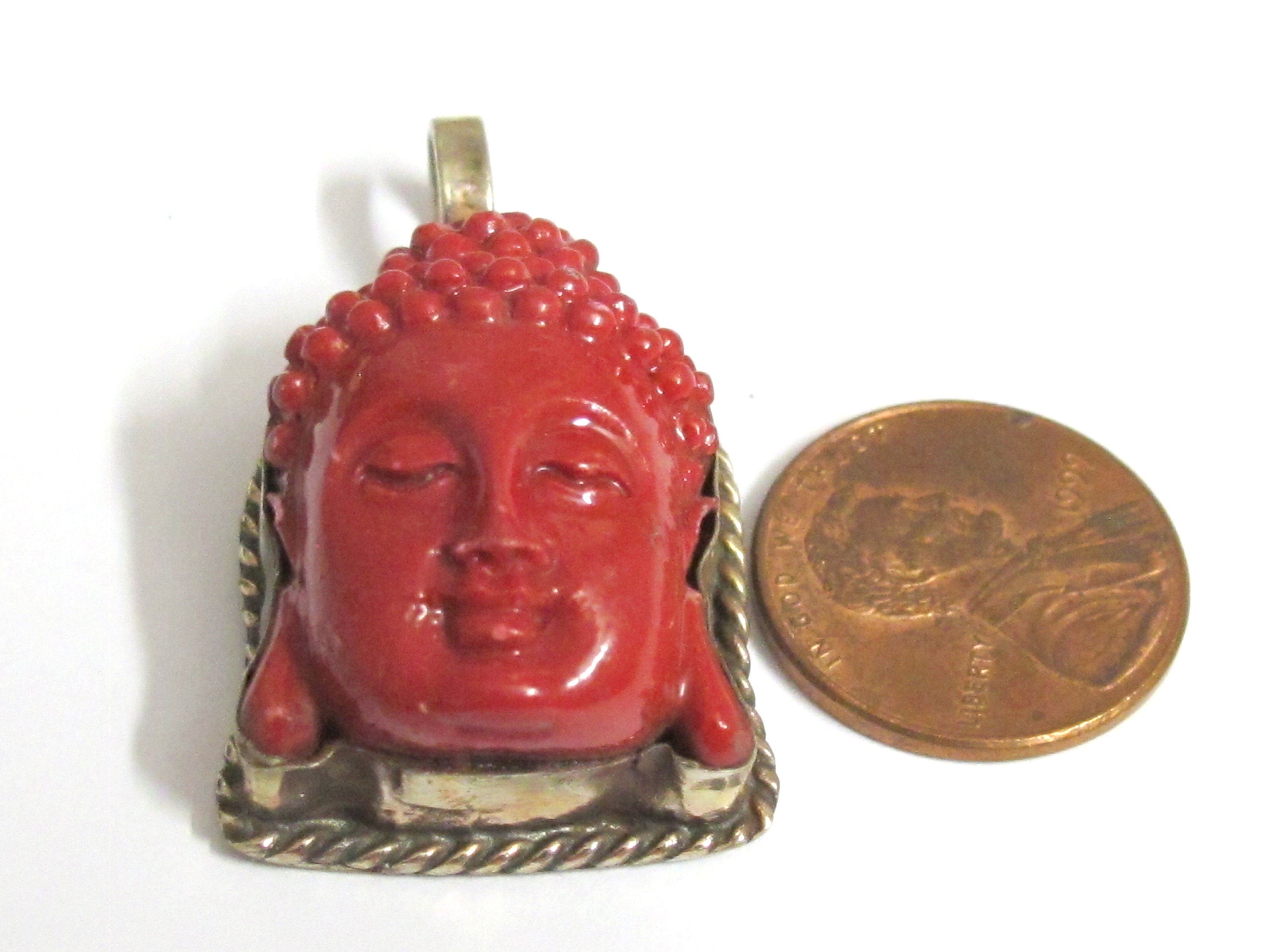 1 pendant - Tibetan Nepal resin Buddha face pendant with floral carving on other side-- PM485B