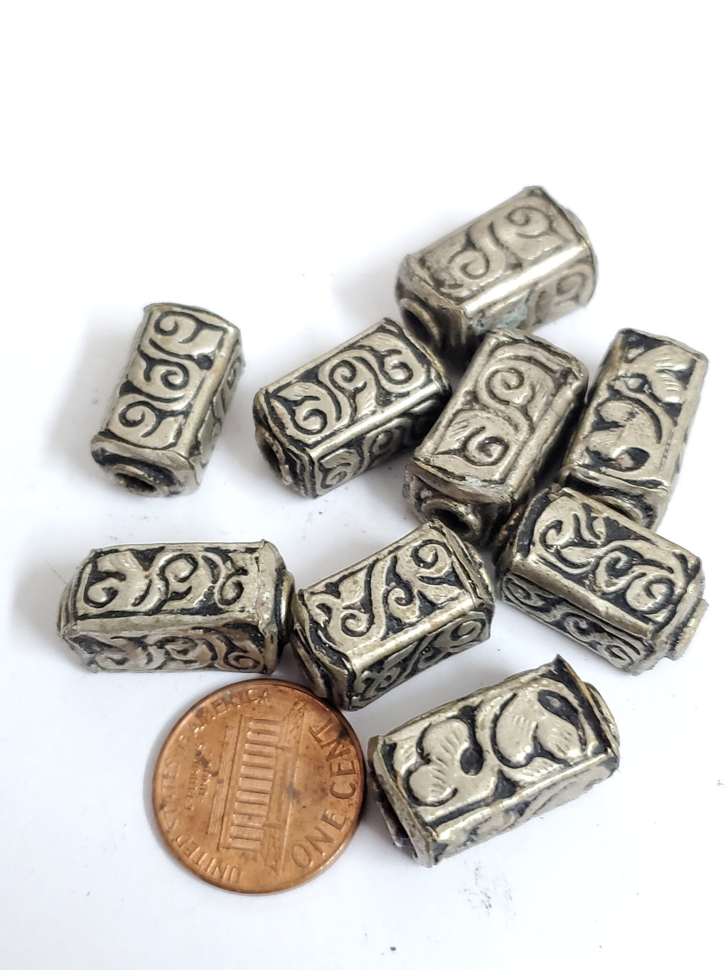 4 BEADS -Rectangular cube shape Tibetan antiqued silver finish repousse floral design bead - BD353C
