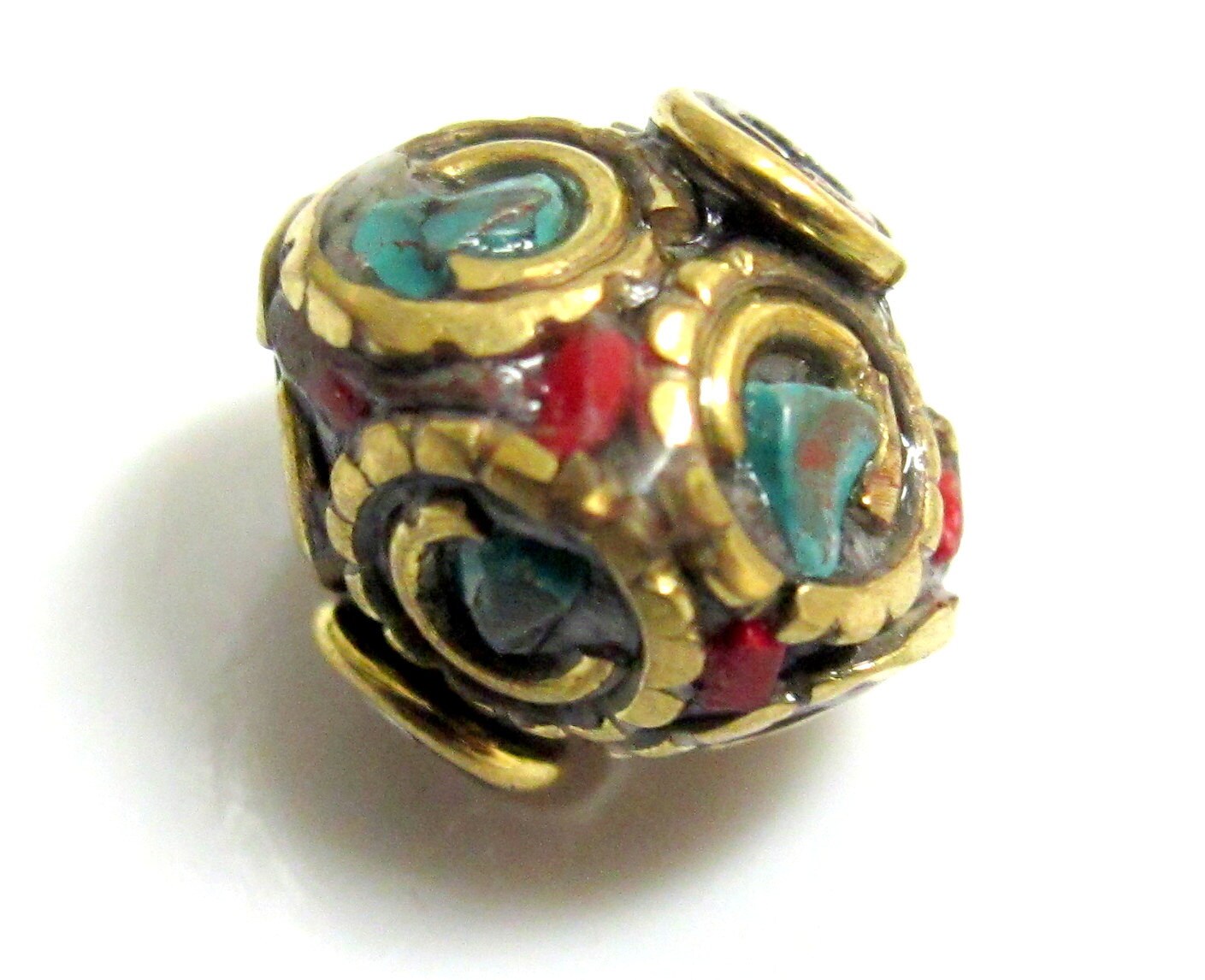 2 Beads-Bicone disc shape brass beads from Nepal with turquoise inlay - BD150