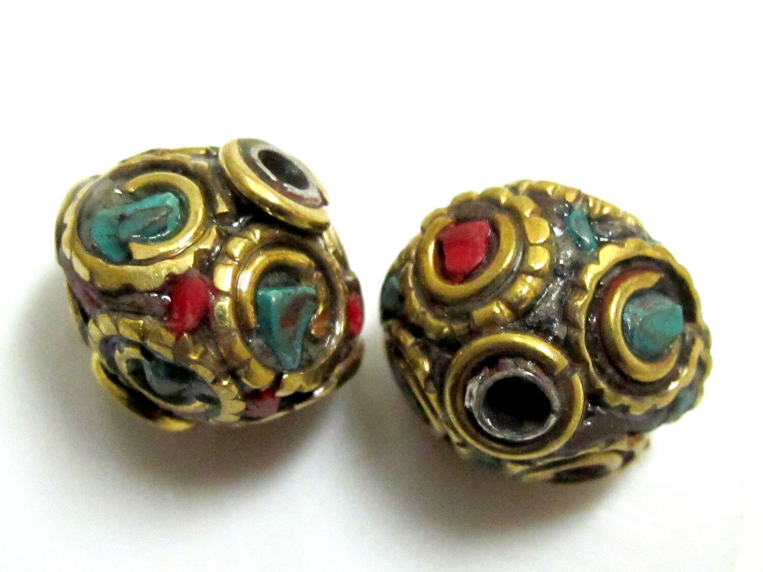 2 Beads-Bicone disc shape brass beads from Nepal with turquoise inlay - BD150