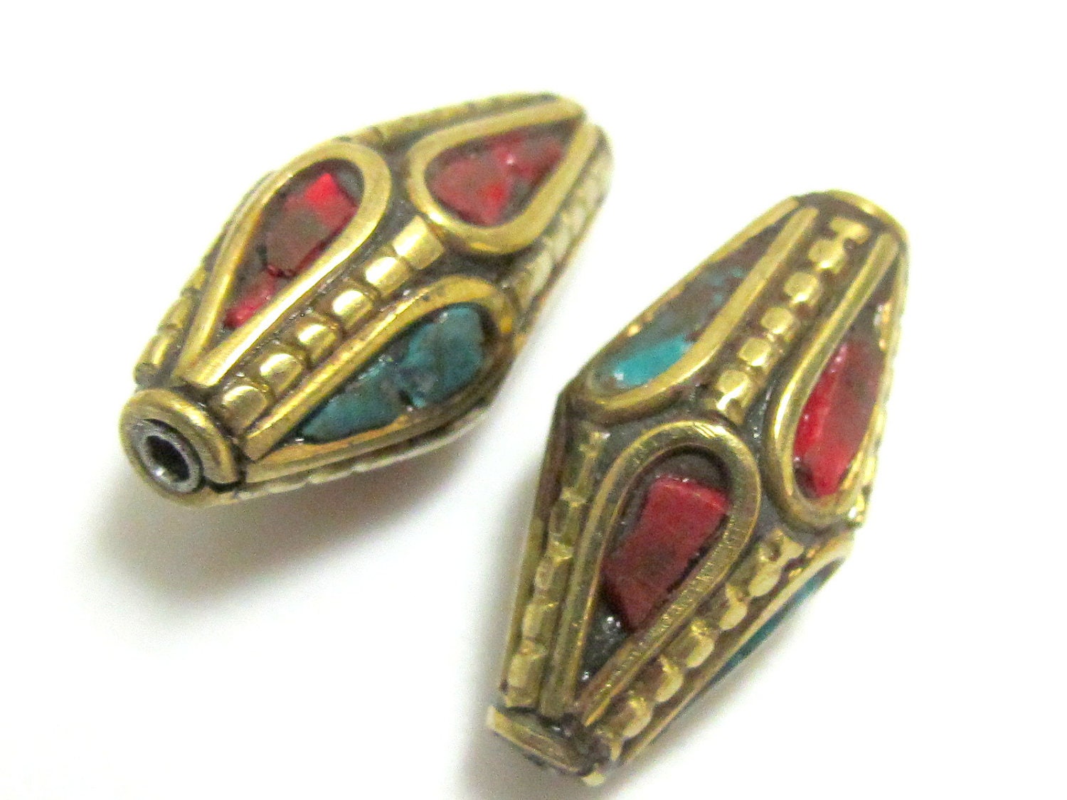 2 beads - Nepal beads ethnic nepalese Tibetan bicone shape focal Nepal Beads - BD074