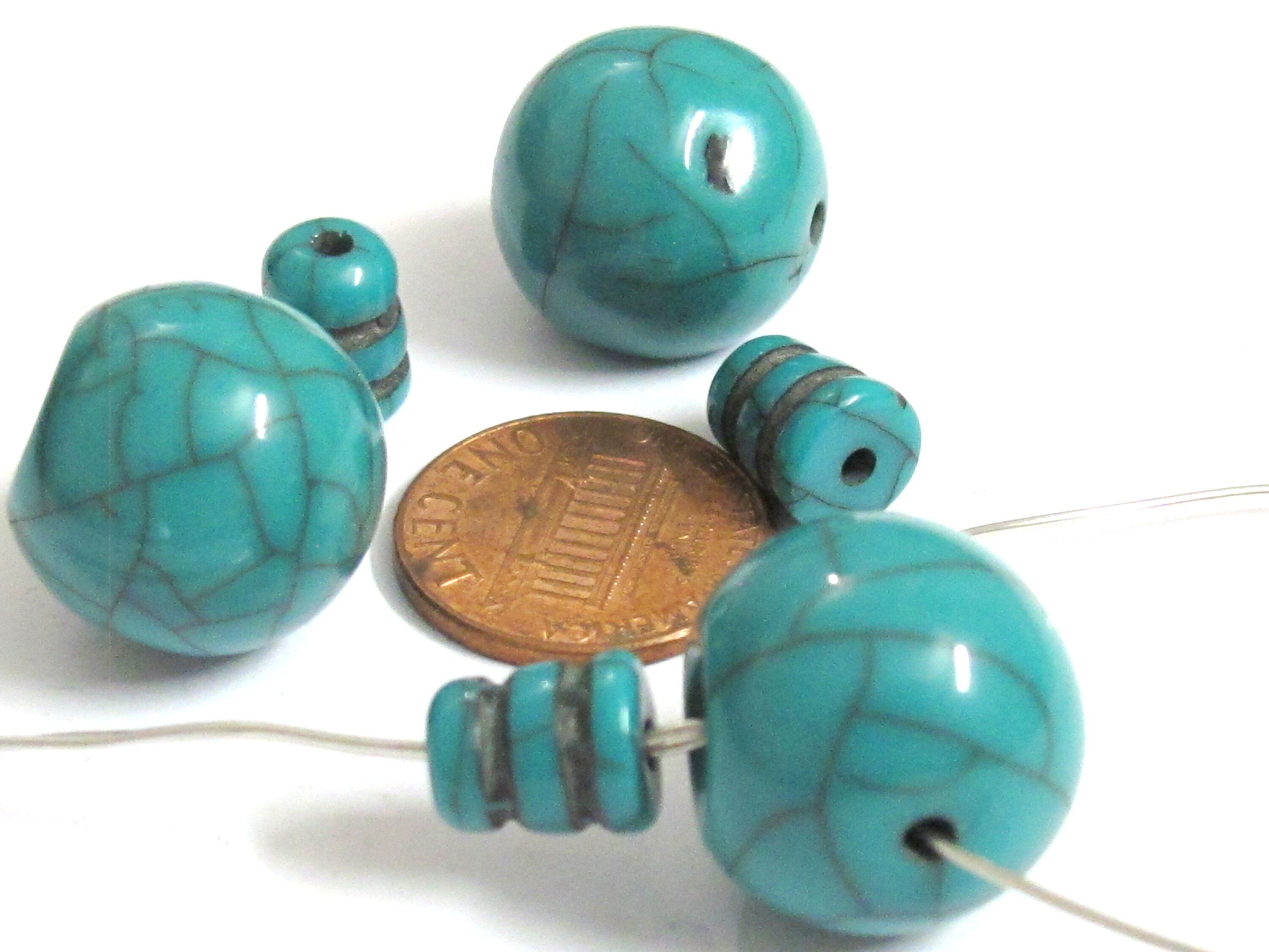 1 Guru Bead - 17-18 mm Tibetan crackle resin Guru bead with column bead T drilled bead t hole mala making bead Nepal - GB075A