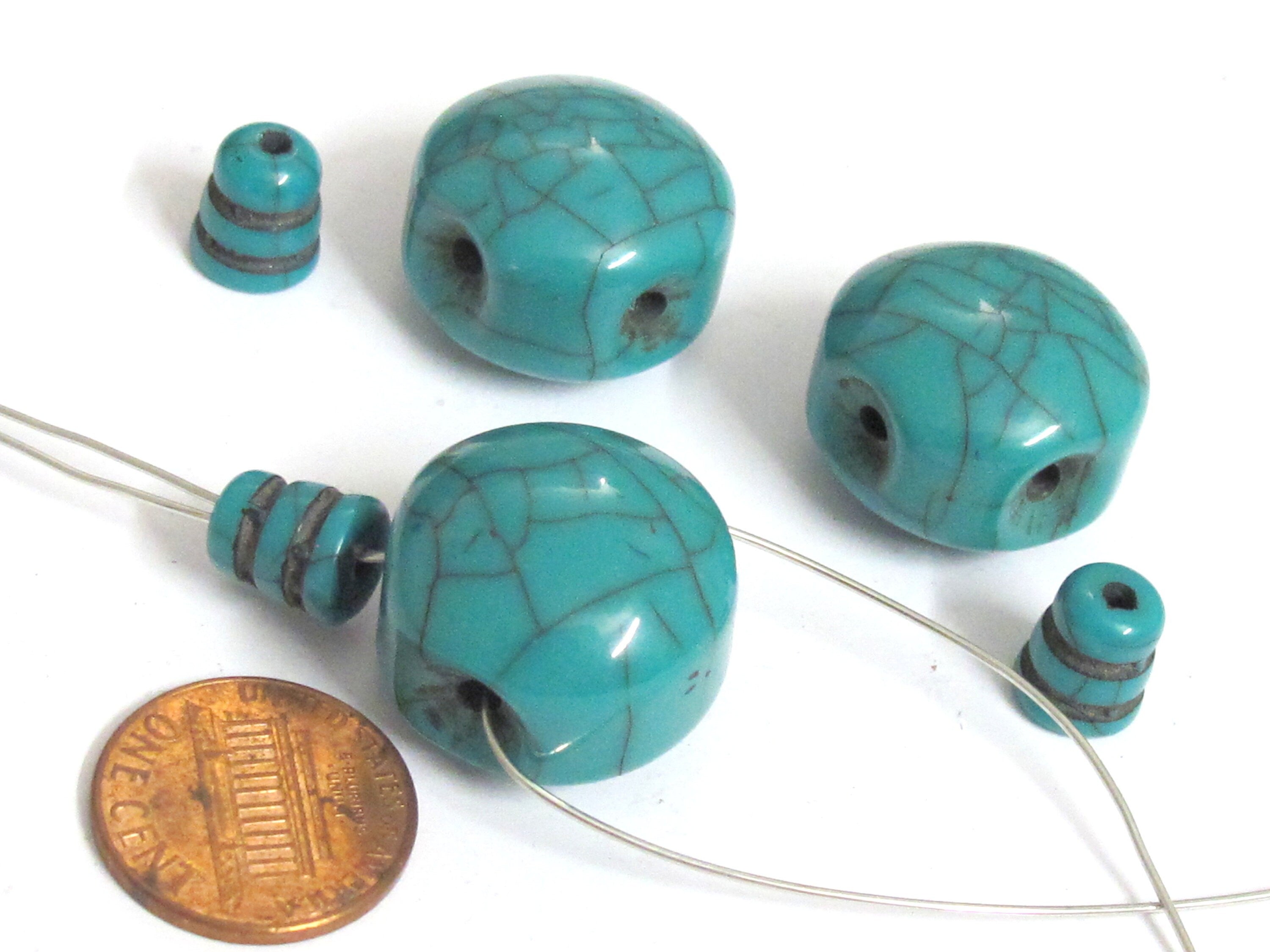 1 Guru Bead - Tibetan crackle resin Guru bead with column bead T drilled bead t hole mala making bead Nepal - GB075B