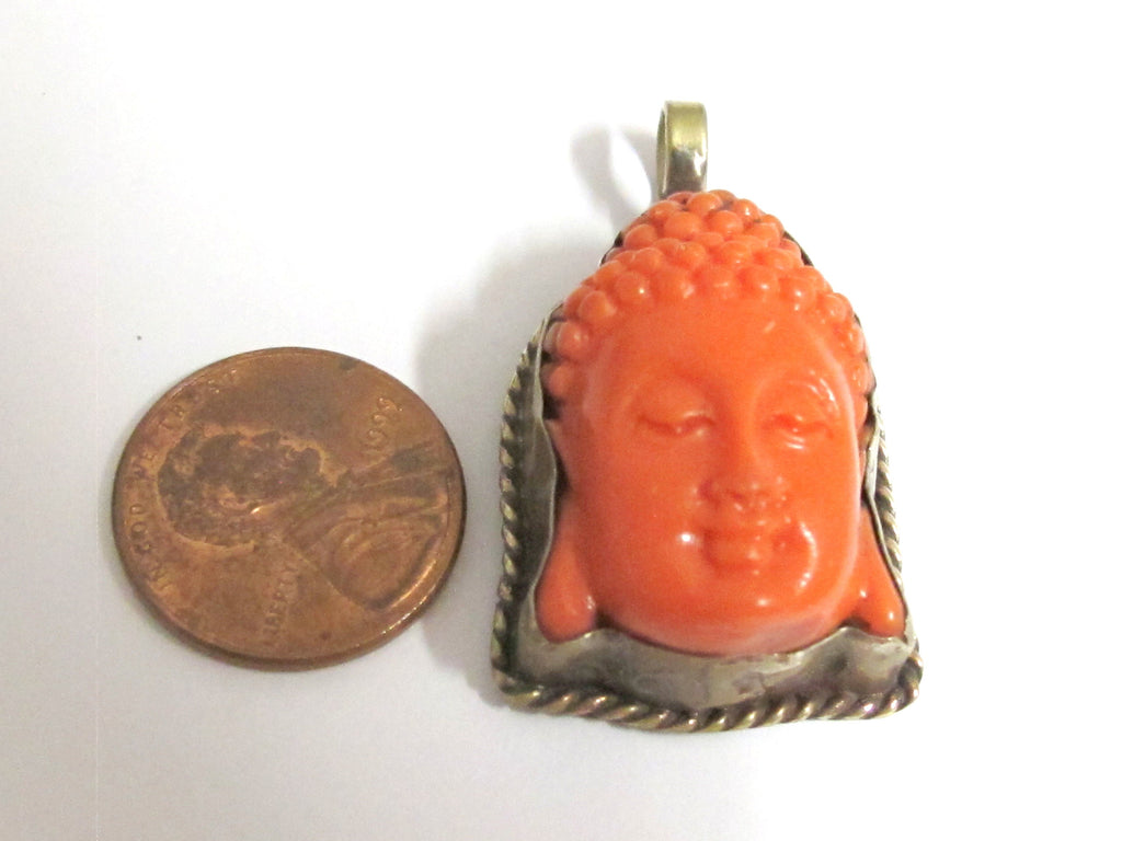 1 pendant - Tibetan Nepal resin Buddha face pendant with floral carving on other side-- PM485B