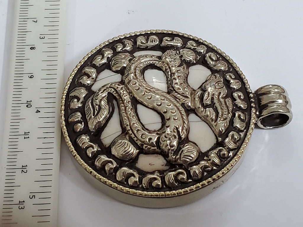 OOAK - Tibetan dragon and deer design ethnic naga conch shell Reversible pendant - PM199B