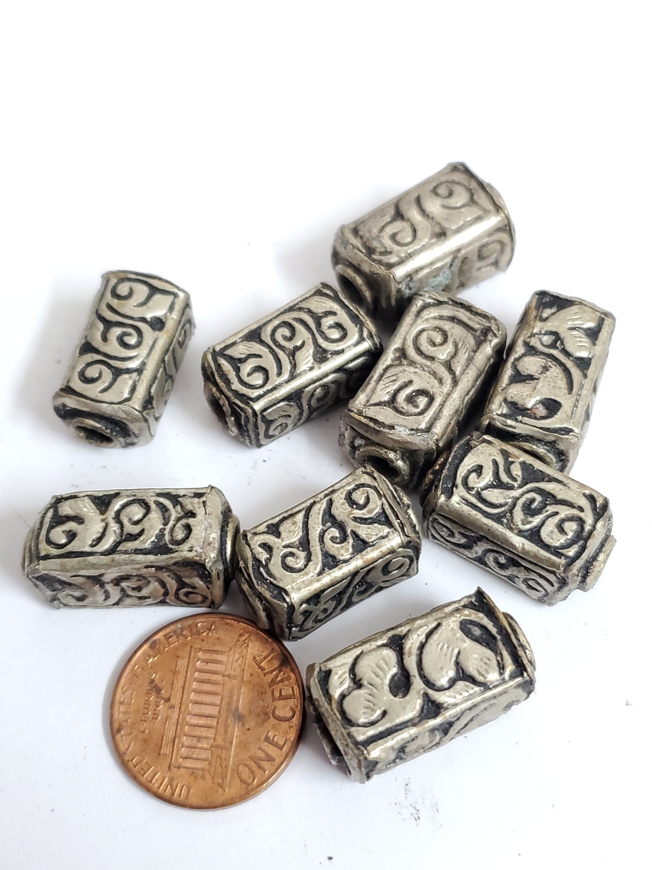 4 BEADS -Rectangular cube shape Tibetan antiqued silver finish repousse floral design bead - BD353C